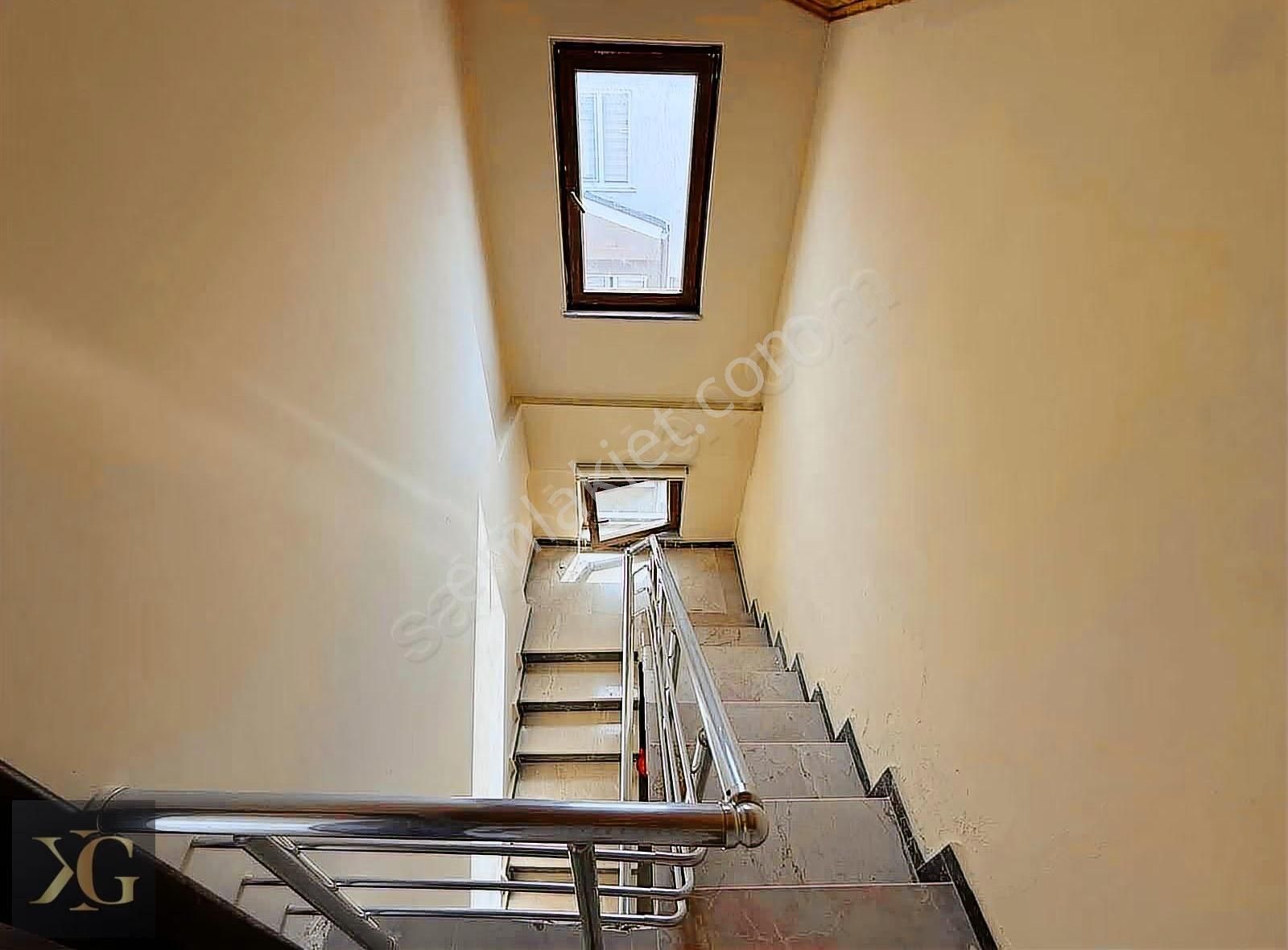 Pruvadan Görüklenin Merkezinde 3+1 Dubleks Satılık Daire - Görsel 13