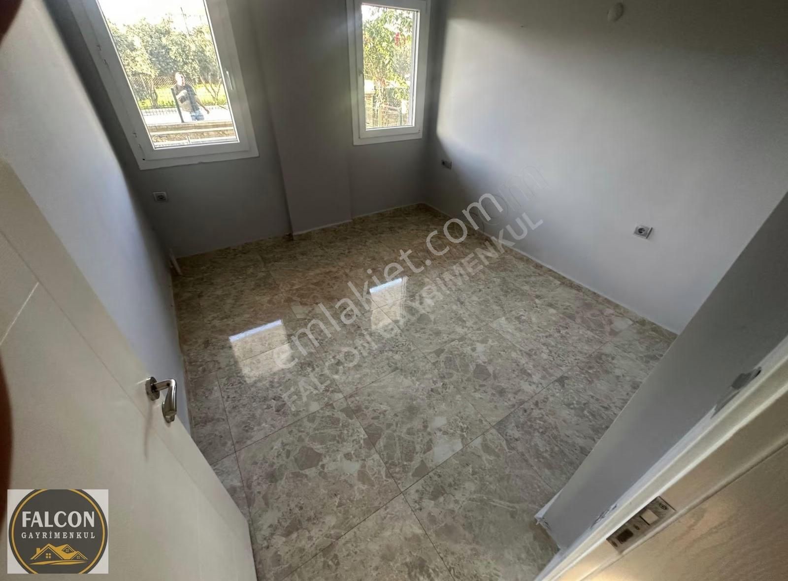 Falcon Dan Cami Mahallesi'nde 2+1 Kiralık Daire - Görsel 15