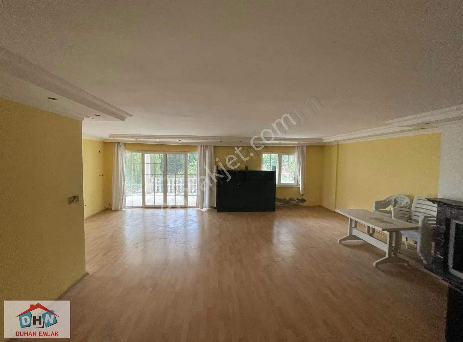 Termal Yenimahallede Havuzlu Müstakil Ticari Kullanıma Uygun - Görsel 25