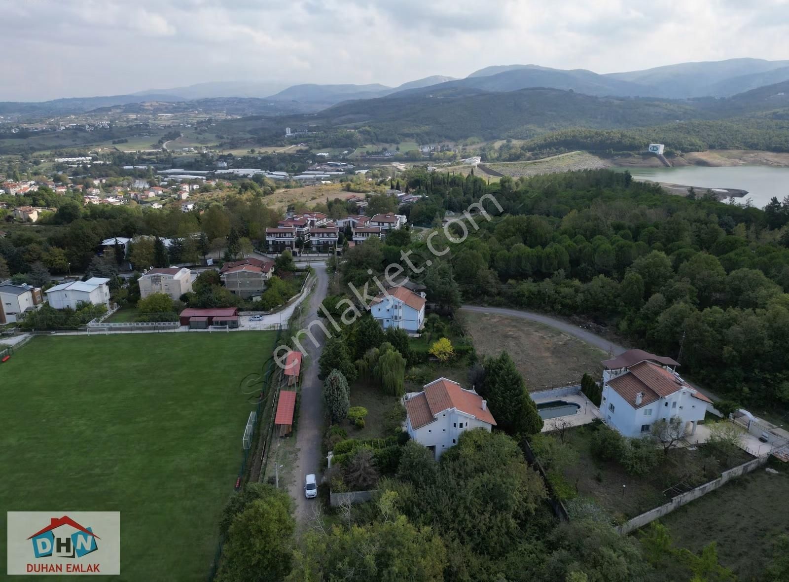 Termal Yenimahallede Havuzlu Müstakil Ticari Kullanıma Uygun - Görsel 16