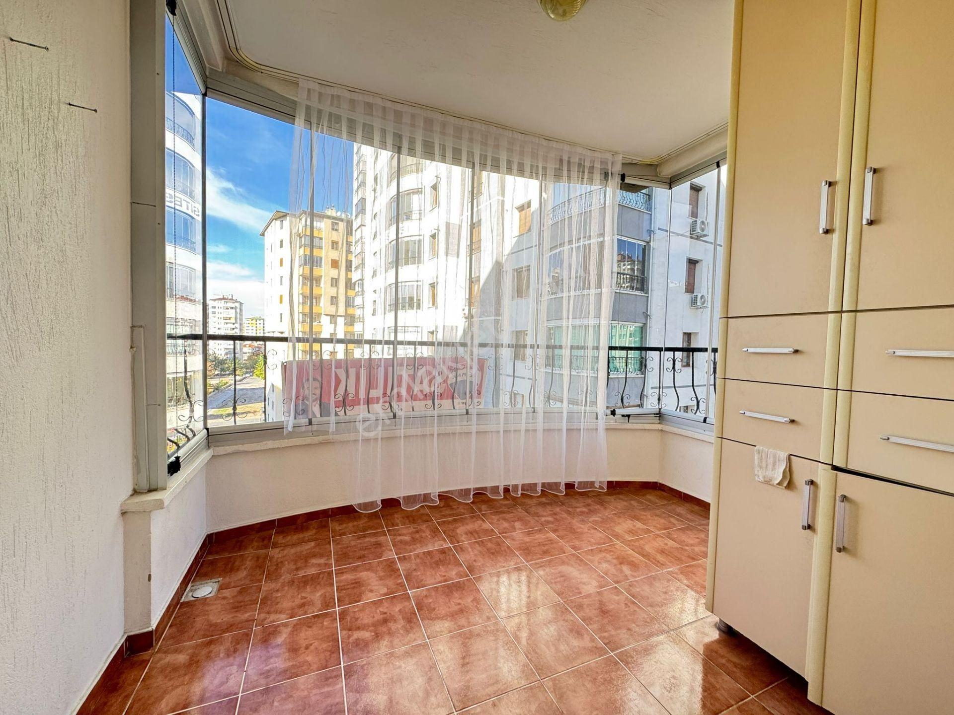 Köşk Mahallesi'nde Site İçinde Satılık 4+1 Daire - Görsel 24