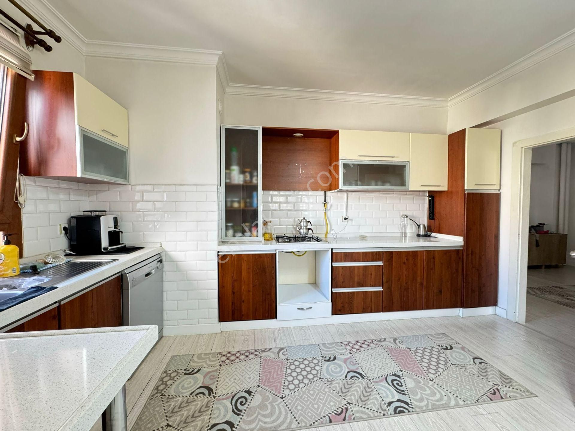 Köşk Mahallesi'nde Site İçinde Satılık 4+1 Daire - Görsel 29