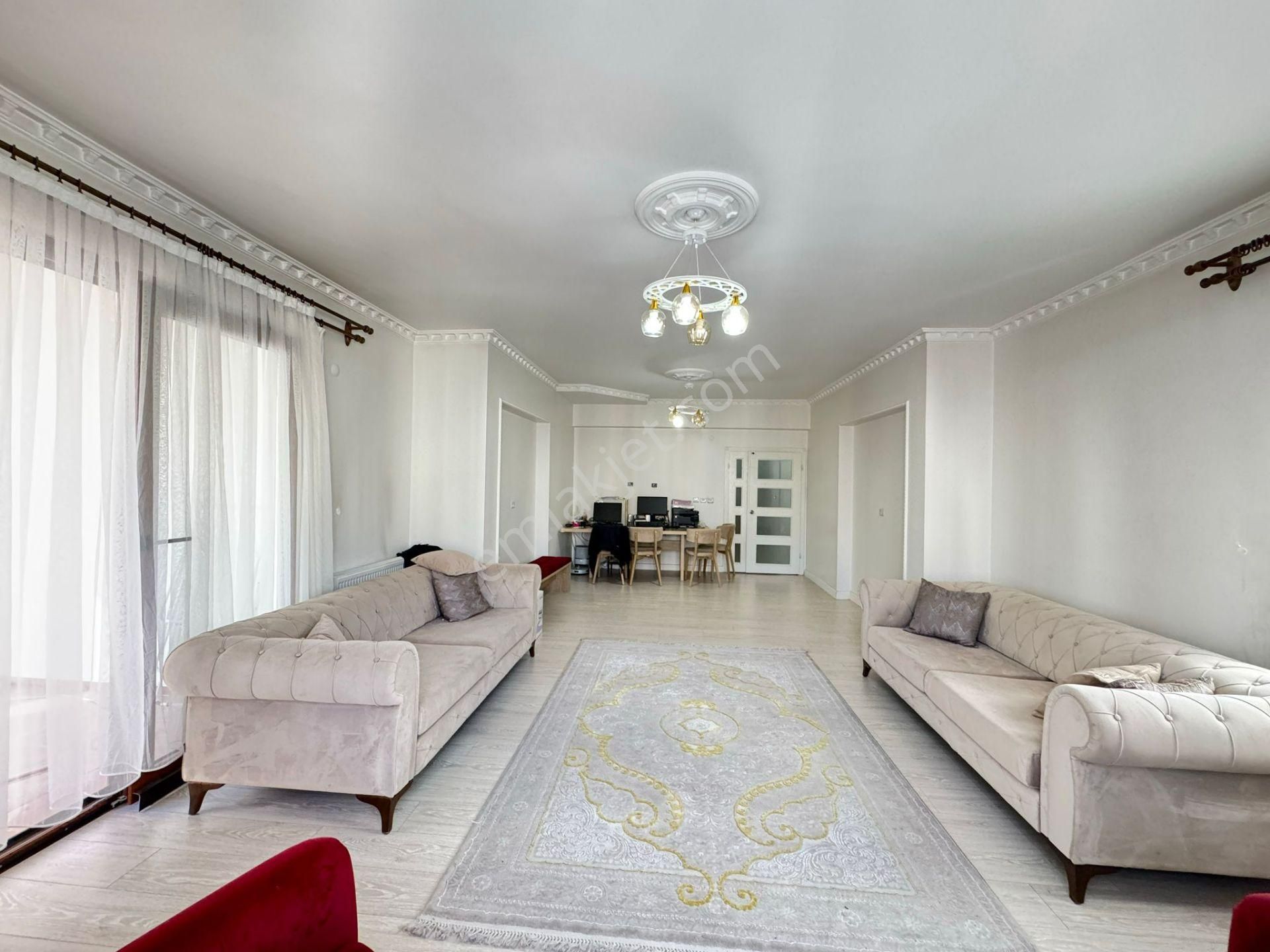 Köşk Mahallesi'nde Site İçinde Satılık 4+1 Daire - Görsel 19