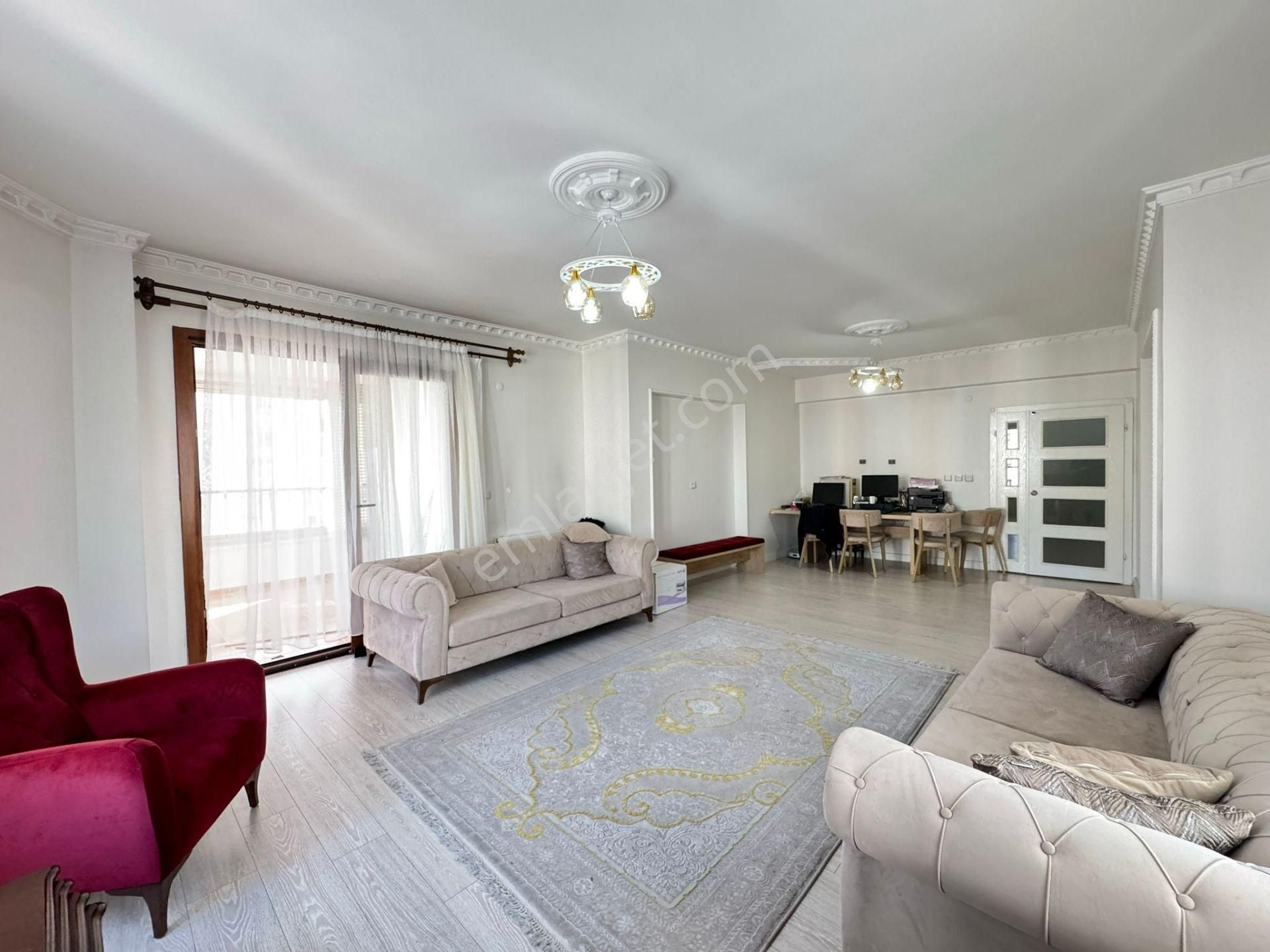 Köşk Mahallesi'nde Site İçinde Satılık 4+1 Daire - Görsel 22