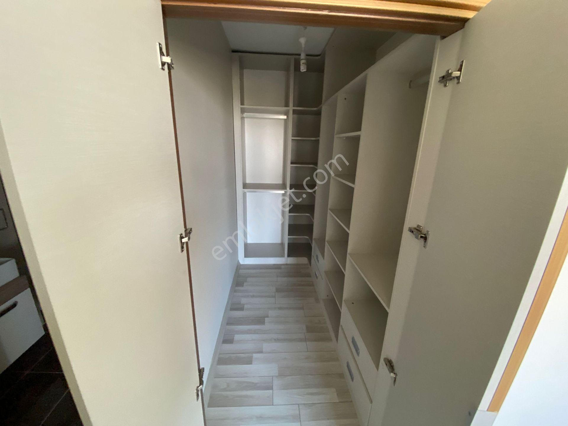 Ovacıkta Güvenlikli Site İçerisinde 4+1 Giyinme Odalı Lüks Daire - Görsel 8