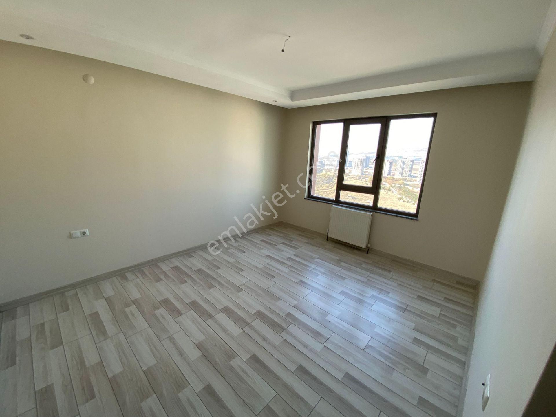 Ovacıkta Güvenlikli Site İçerisinde 4+1 Giyinme Odalı Lüks Daire - Görsel 5