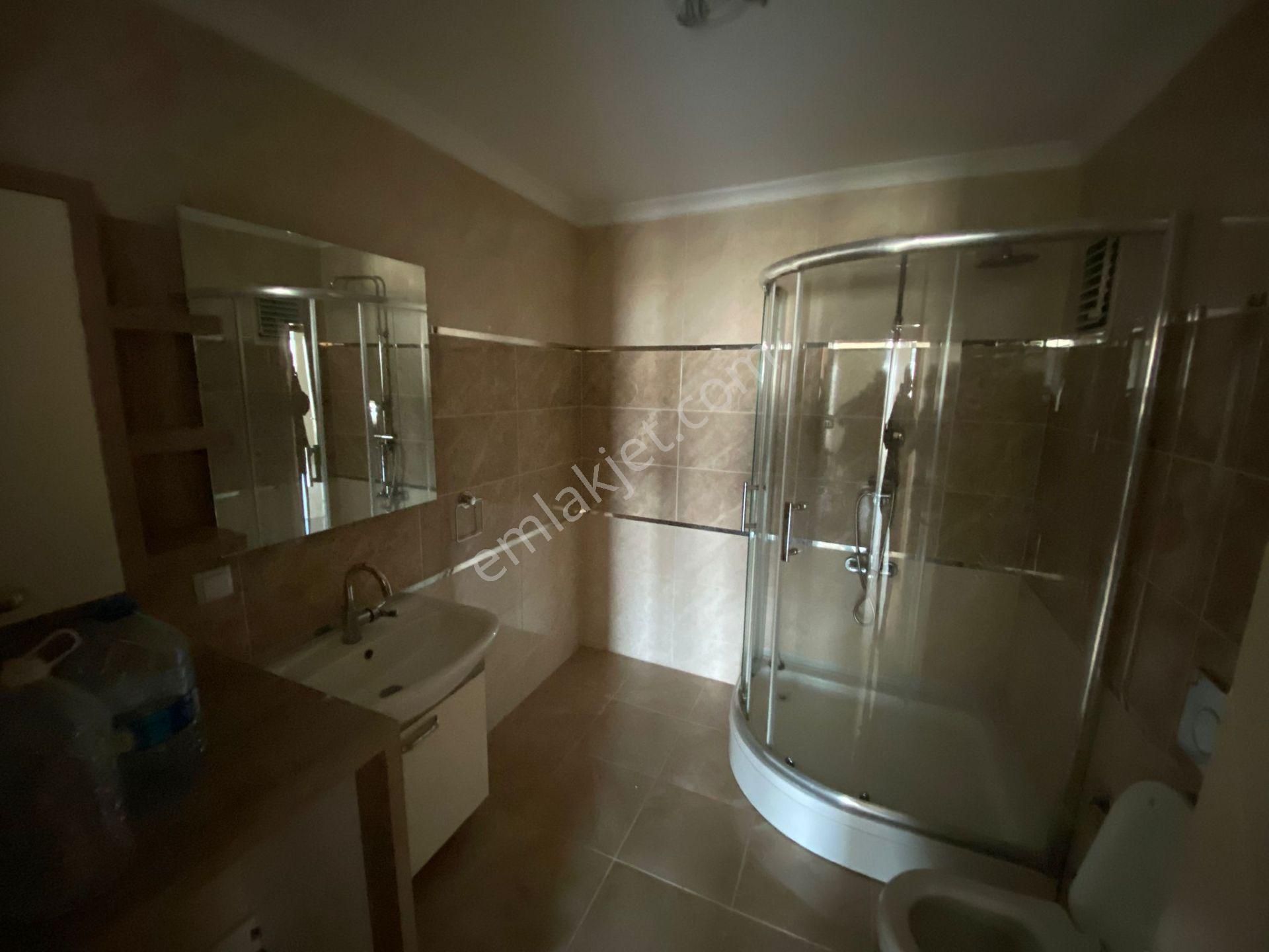 Ovacıkta Güvenlikli Site İçerisinde 4+1 Giyinme Odalı Lüks Daire - Görsel 10