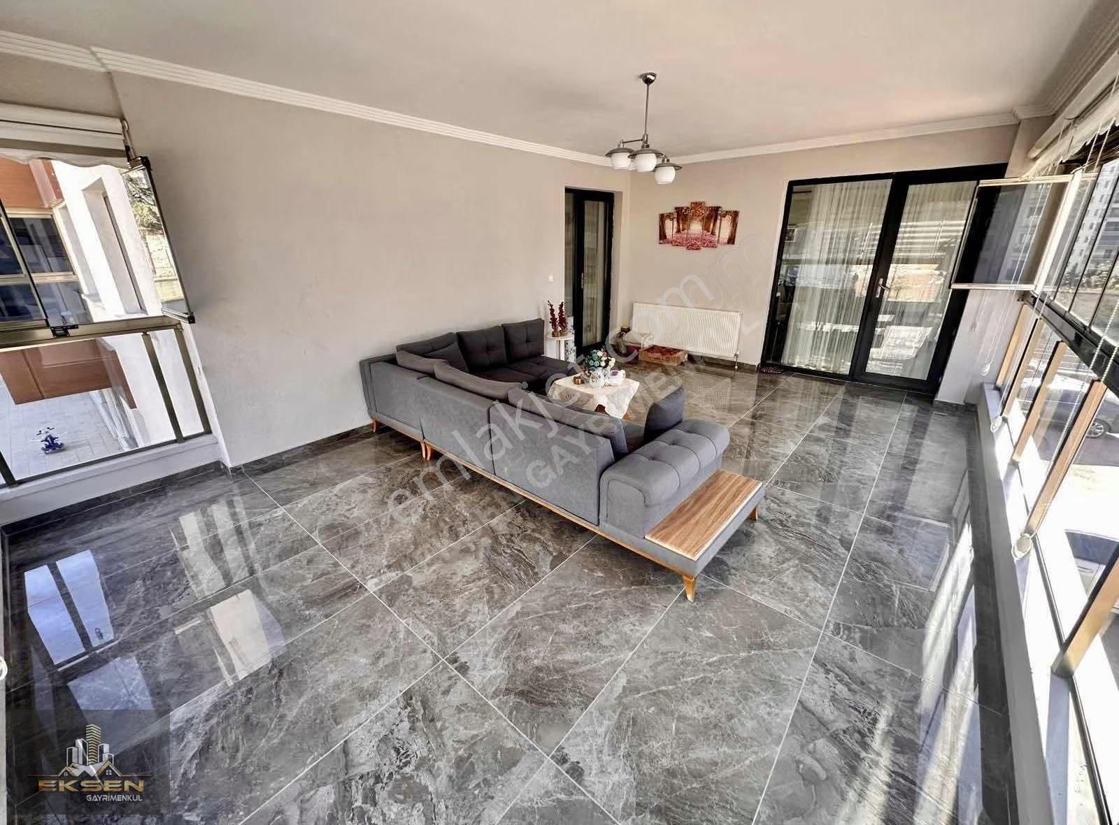 Eksen Gayrimenkul'den Lüks Yapılı Masrafsız 3+1 Site Dairesi - Görsel 2
