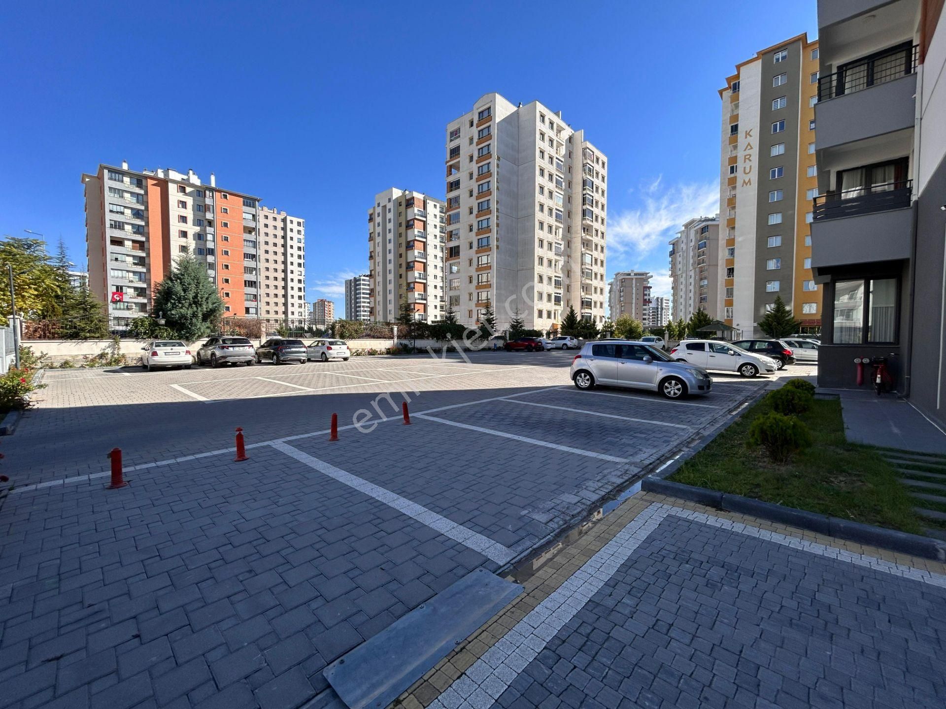 Yakut Mahallesinde Geniş Odalı Satılık 3+1 Daire - Görsel 2