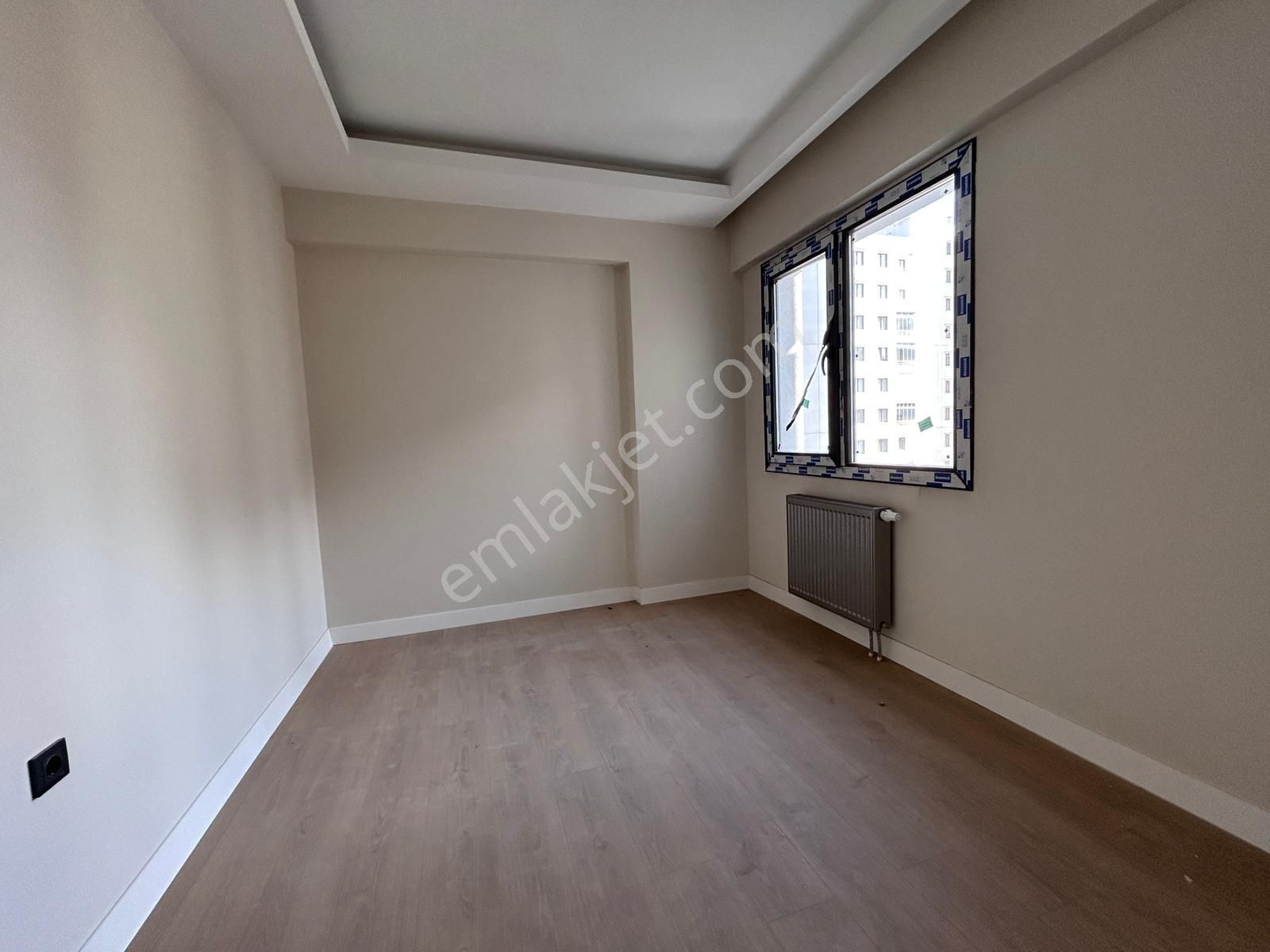 Yakut Mahallesinde Geniş Odalı Satılık 3+1 Daire - Görsel 23