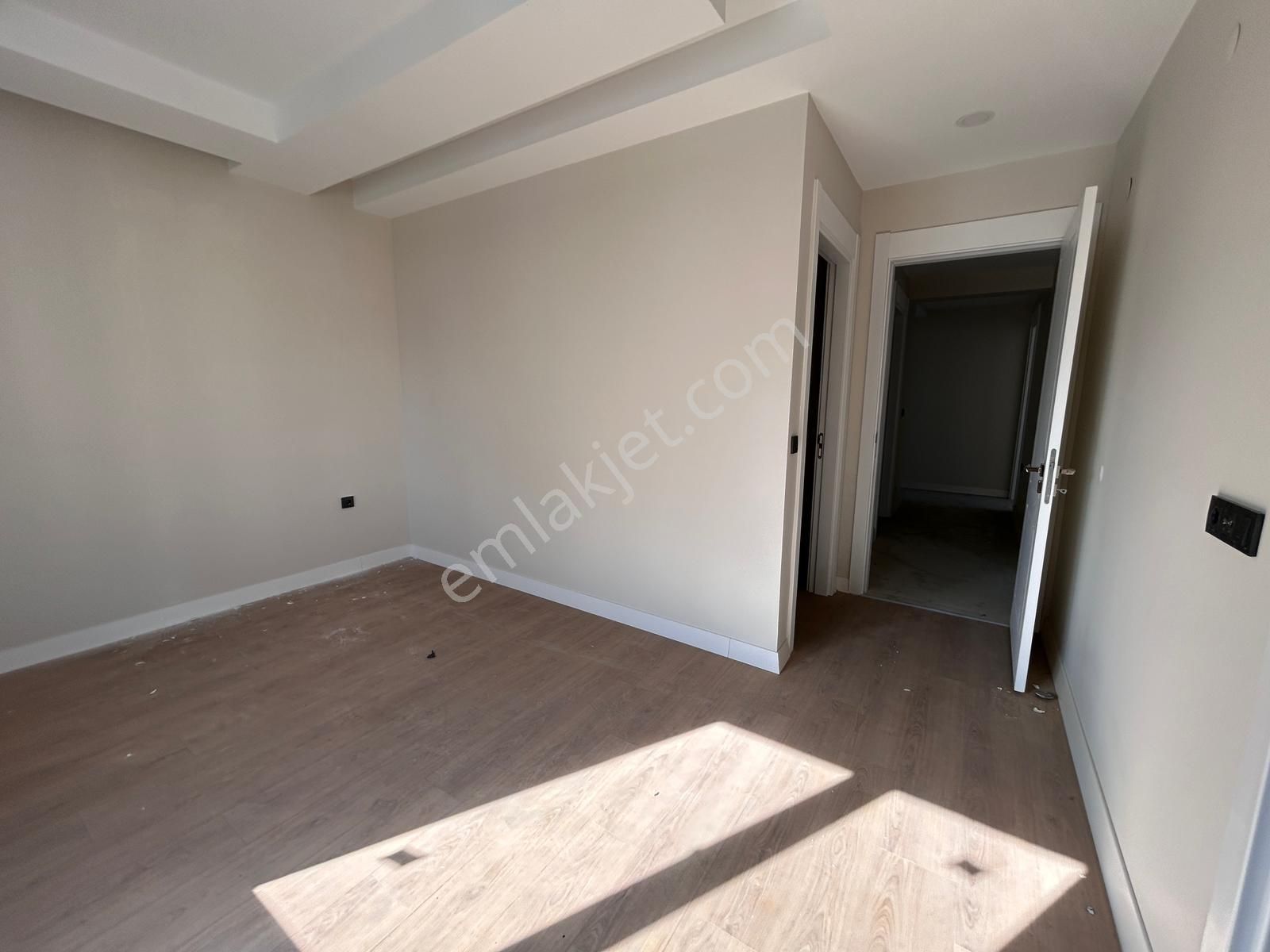 Yakut Mahallesinde Geniş Odalı Satılık 3+1 Daire - Görsel 33