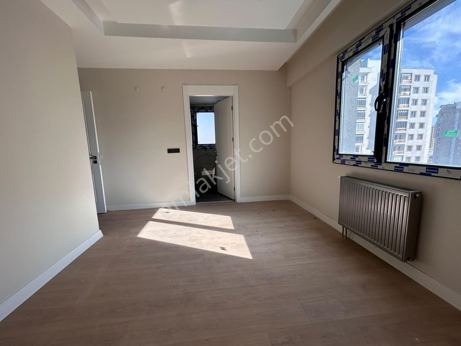 Yakut Mahallesinde Geniş Odalı Satılık 3+1 Daire - Görsel 25