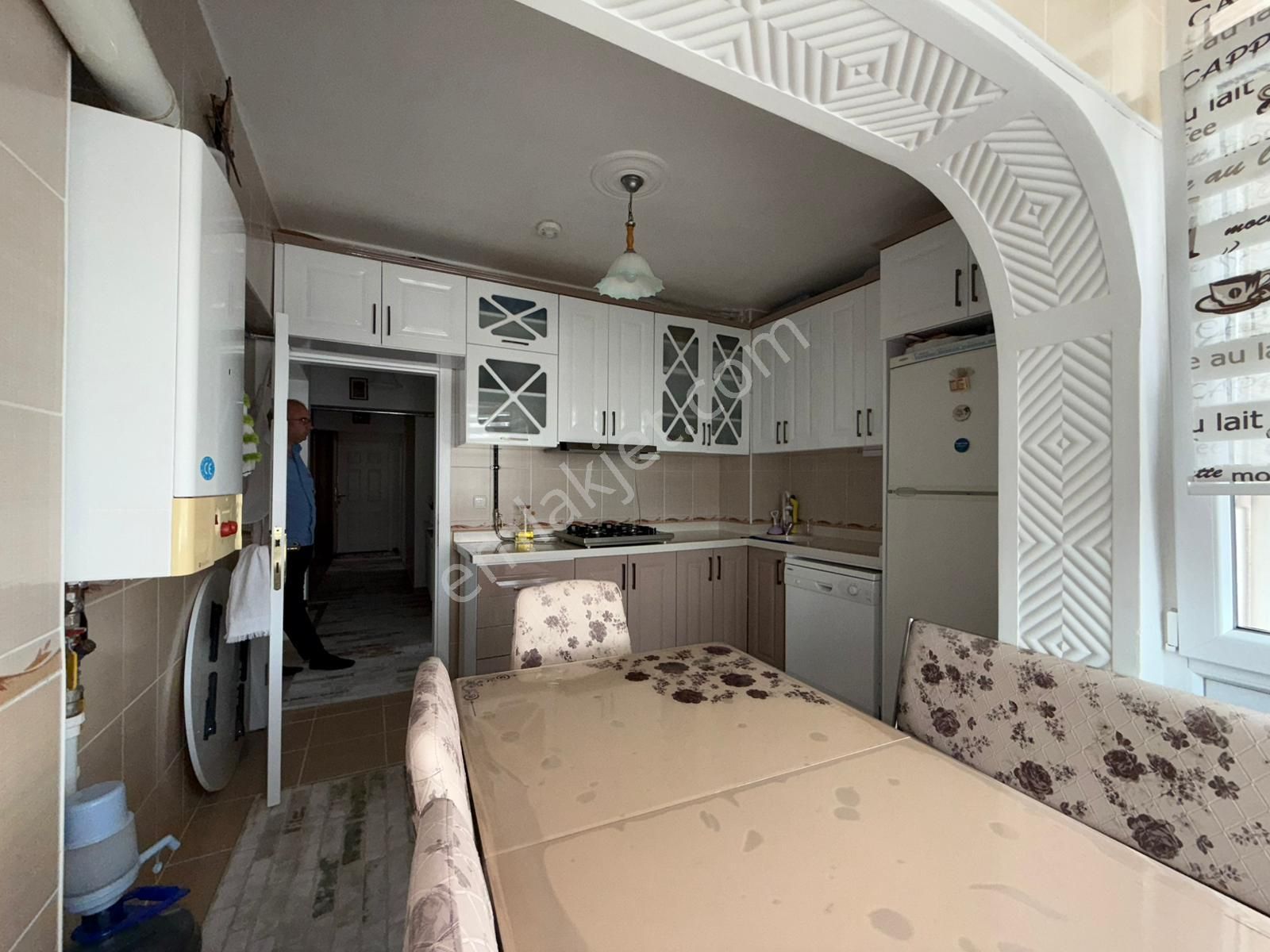 Bakırhan Emlak'tan Fatih Mahallesinde 3+1 Cadde Üzeri Kredi Sorunsuz Satılık Daire - Görsel 12