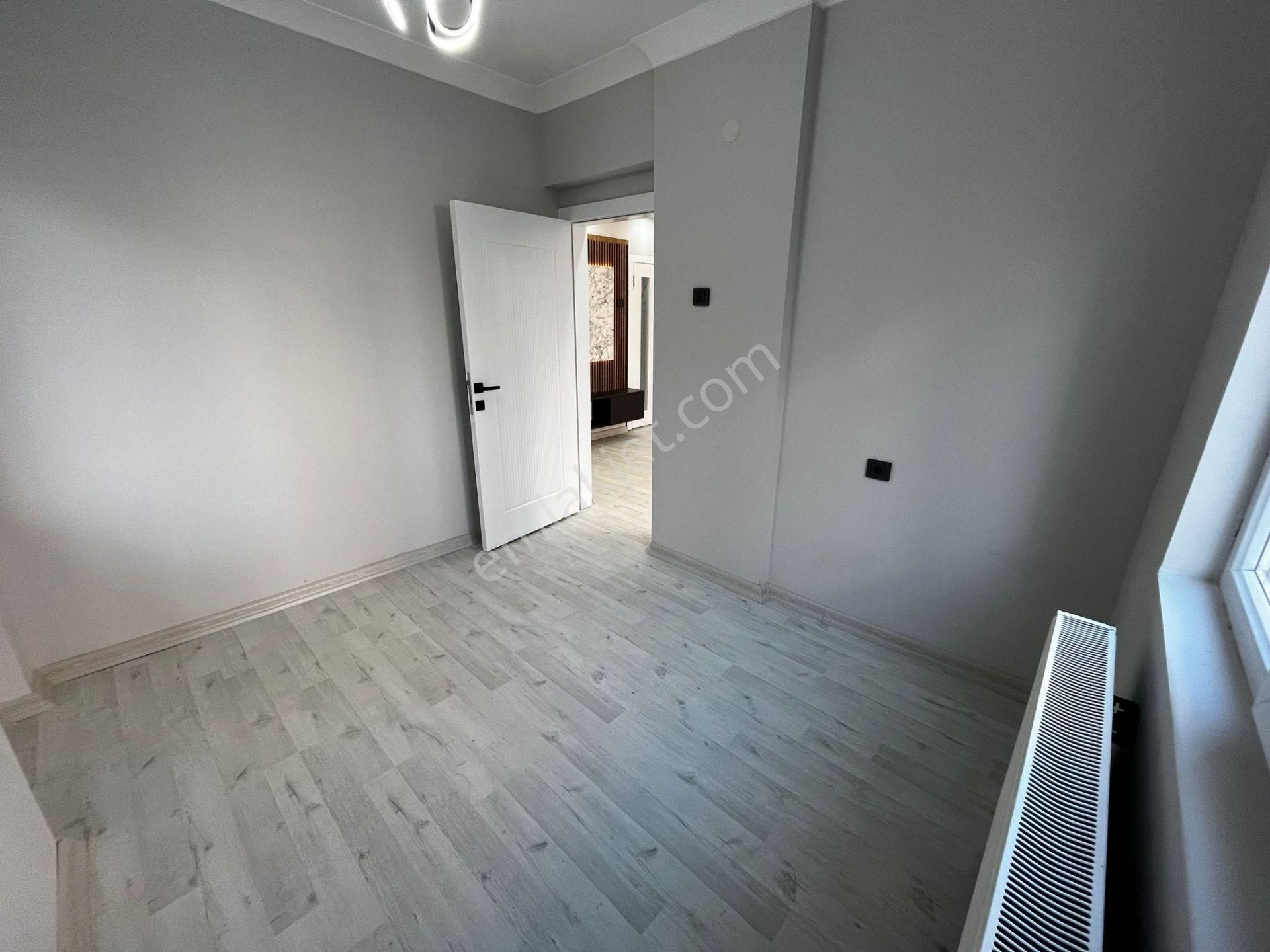 Es As Tan Mareşal Çakmak Mah De 3+1 Lux Yapılı Kiralık Daire - Görsel 13