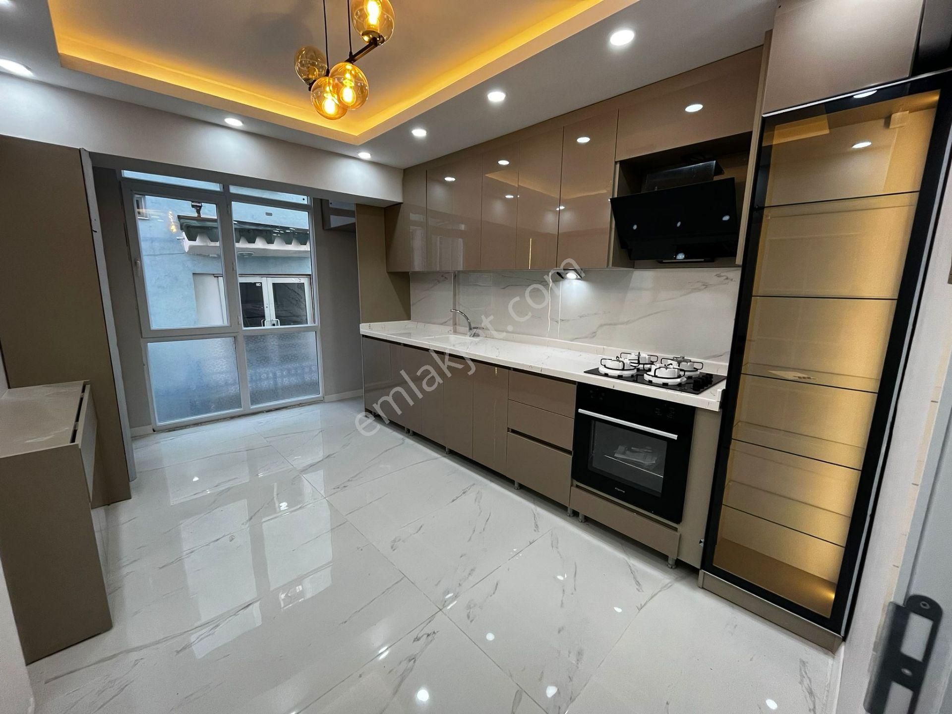 Es As Tan Mareşal Çakmak Mah De 3+1 Lux Yapılı Kiralık Daire