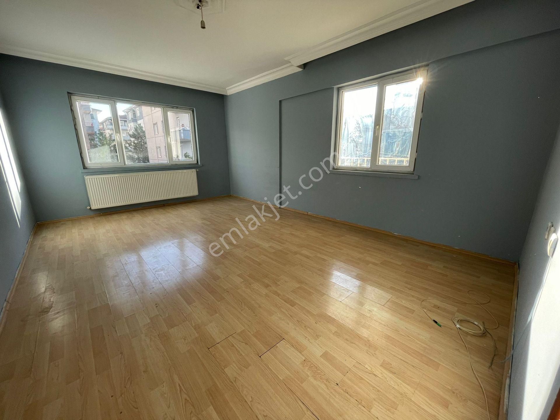 Selçuklu Mh. 3+1 Bağımsız Katta Geniş Mükemmel Konumda Daire - Görsel 7