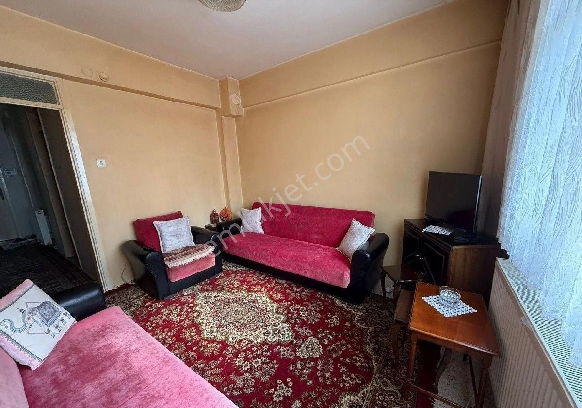 İzmir Buca Menderes Mah.‼️menşüre Şanlı İlkokulu Satılık 3+1 Kat 2 Daire - Görsel 2