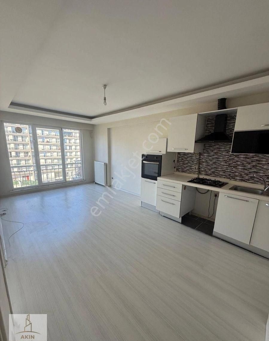 Esenyurt Royal Garden 1+1 Satılık Şehir Cephe Daire - Görsel 2