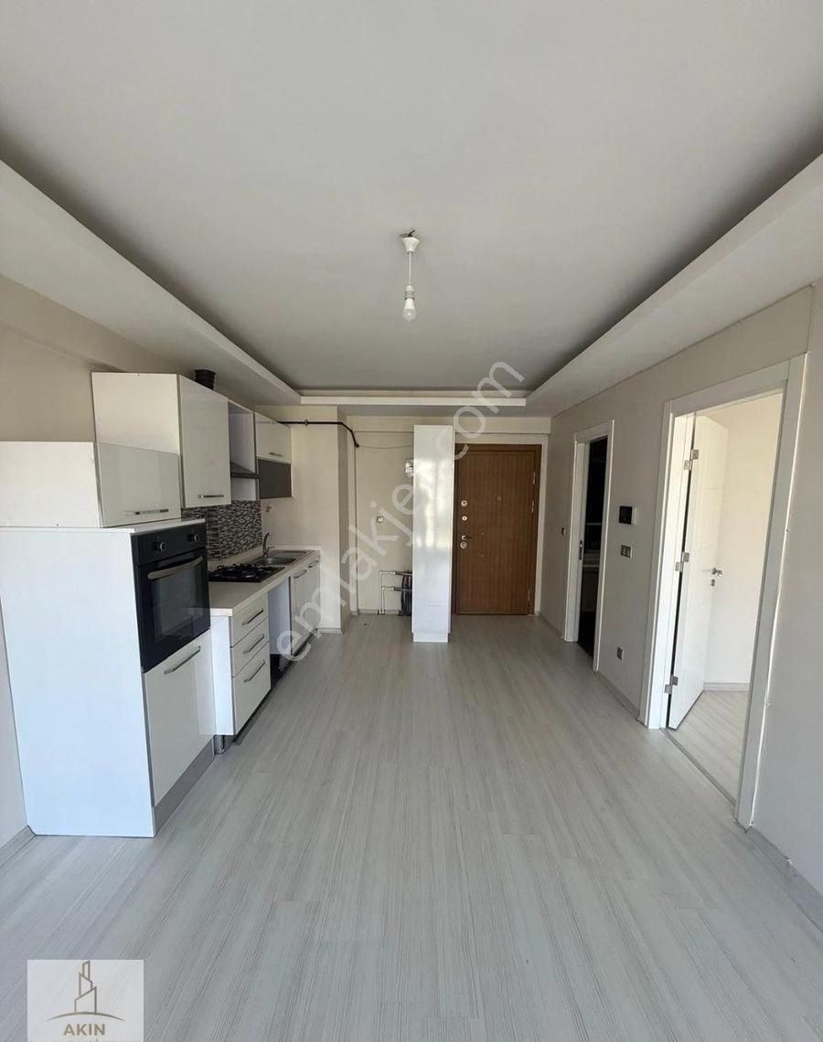 Esenyurt Royal Garden 1+1 Satılık Şehir Cephe Daire