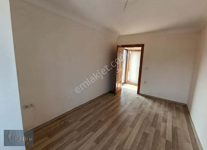 Küçükkuyu Kiralık 3+1 Havuzlu Sitede Deniz Manzara Dubleks Daire - Görsel 18