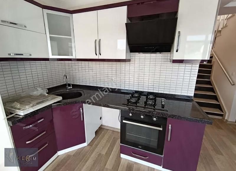 Küçükkuyu Kiralık 3+1 Havuzlu Sitede Deniz Manzara Dubleks Daire - Görsel 23