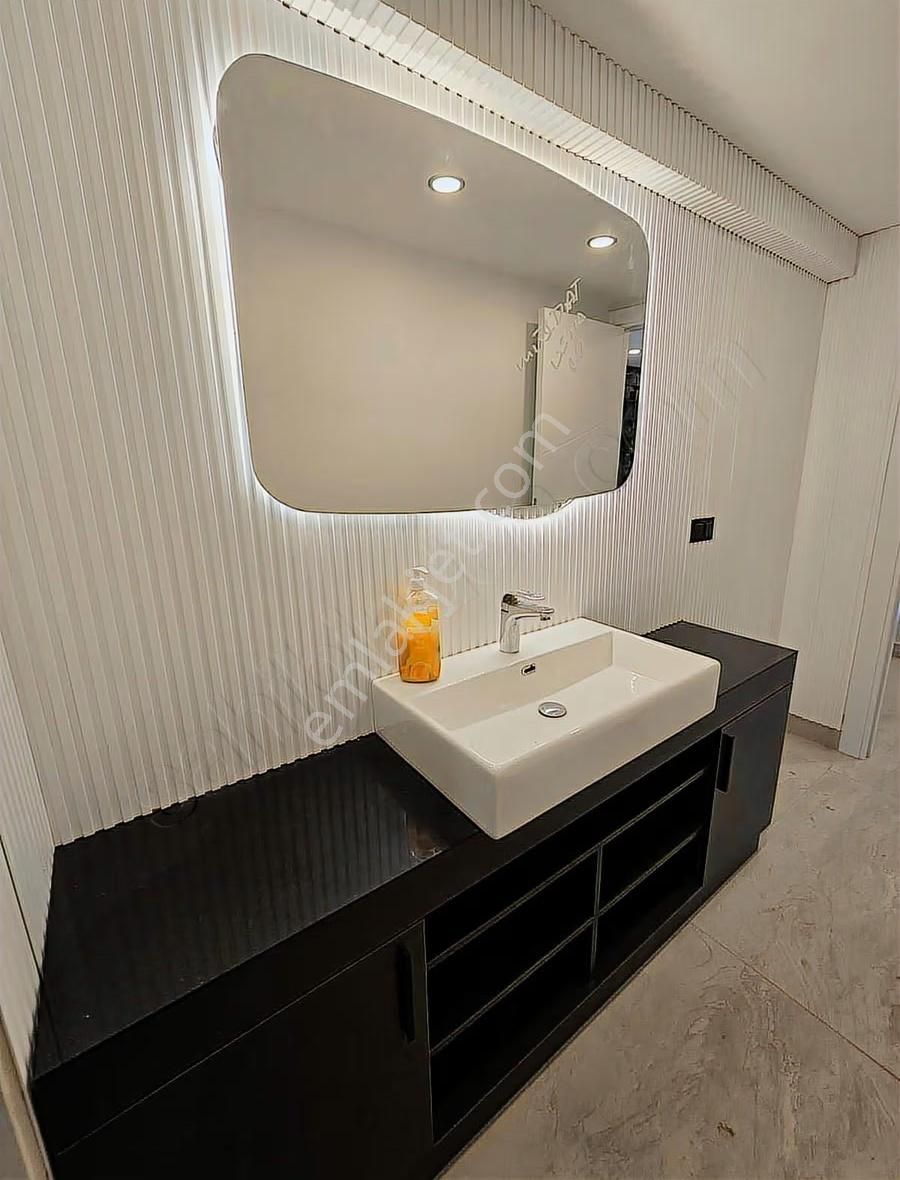 Soğuk Hava Depolu, Yük Asansörlü, 3 Katlı Kiralık Dükkan - Görsel 27