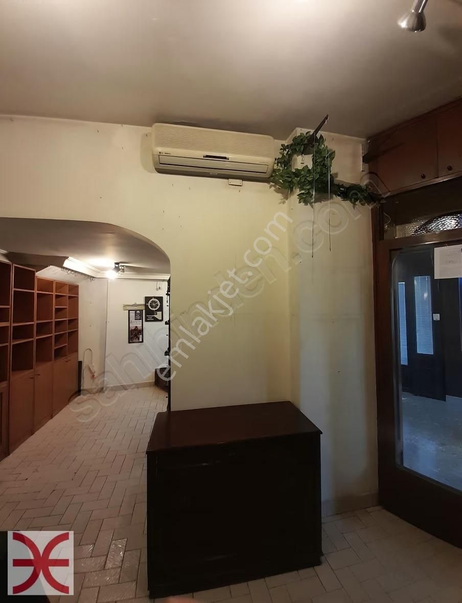 Kızıltoprak Bağdat Cad Plaza Katında Düz Girişli Dükkan Depo - Görsel 10