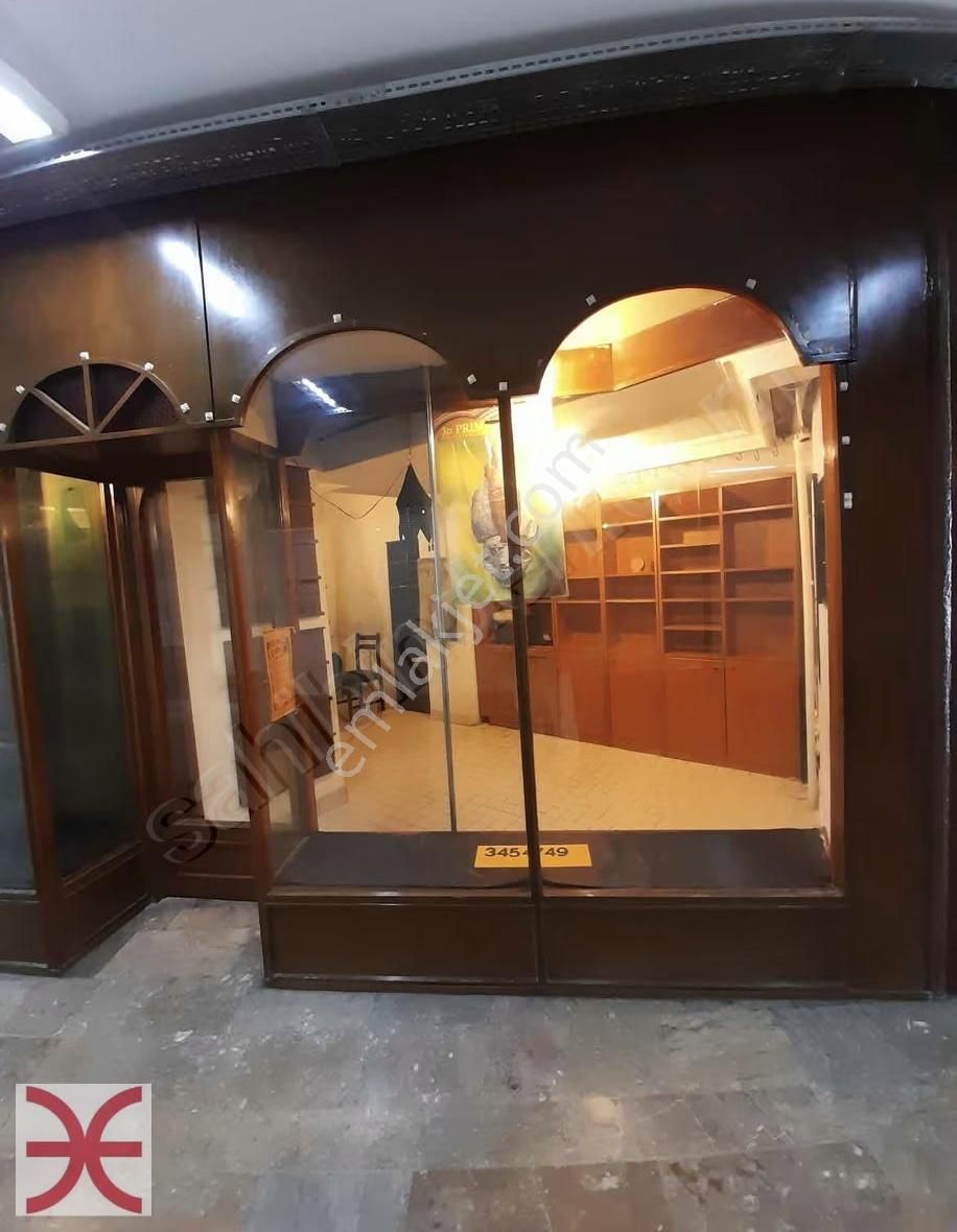 Kızıltoprak Bağdat Cad Plaza Katında Düz Girişli Dükkan Depo - Görsel 3