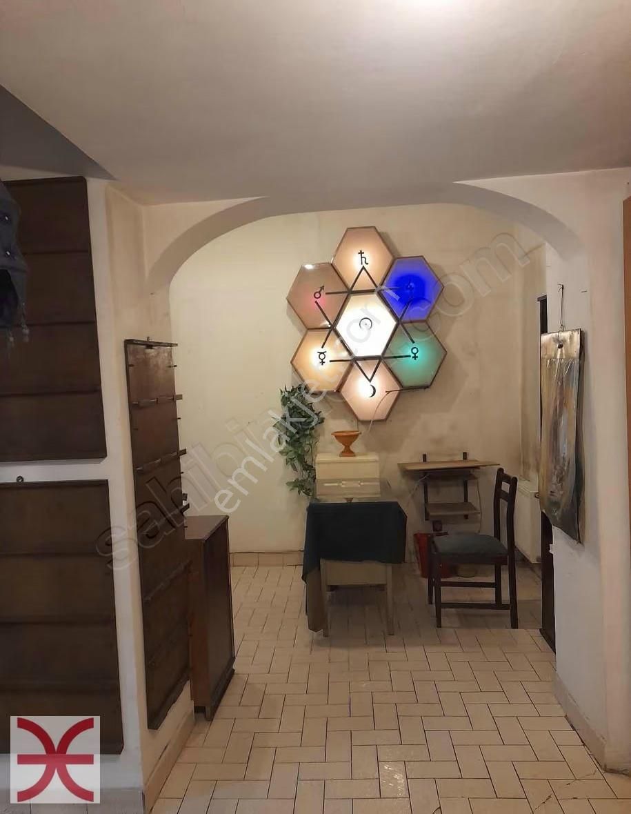 Kızıltoprak Bağdat Cad Plaza Katında Düz Girişli Dükkan Depo - Görsel 6