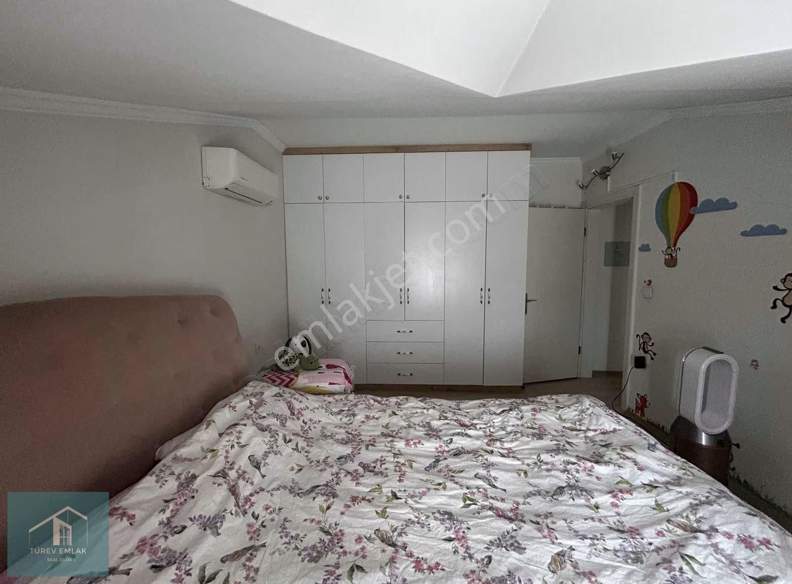 Harika Lokasyonda Havuzlu Satılık Geniş 4+1 Dubleks Daire - Görsel 9