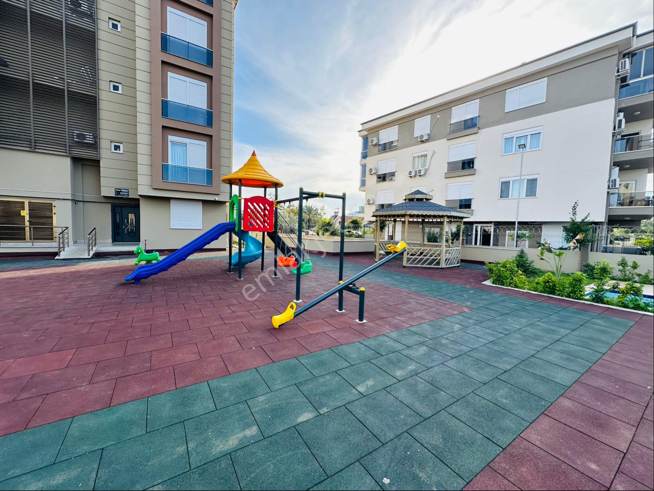 Atabay'dan Göksuda Site İçerisinde K.otoparklı Yüksek Giriş 1+1 - Görsel 5