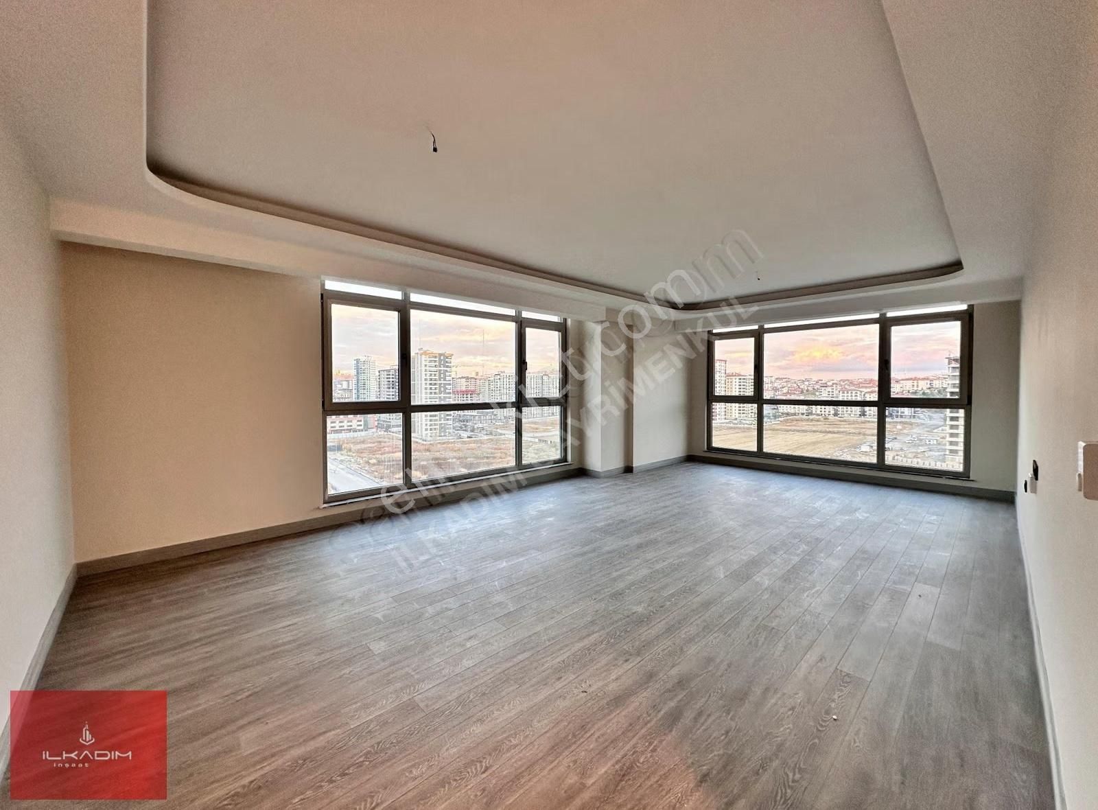 Ovacıkta Çift Bloklu Sitede Kapalı Havuzlu Saunalı Hamamlı 2+1 - Görsel 23