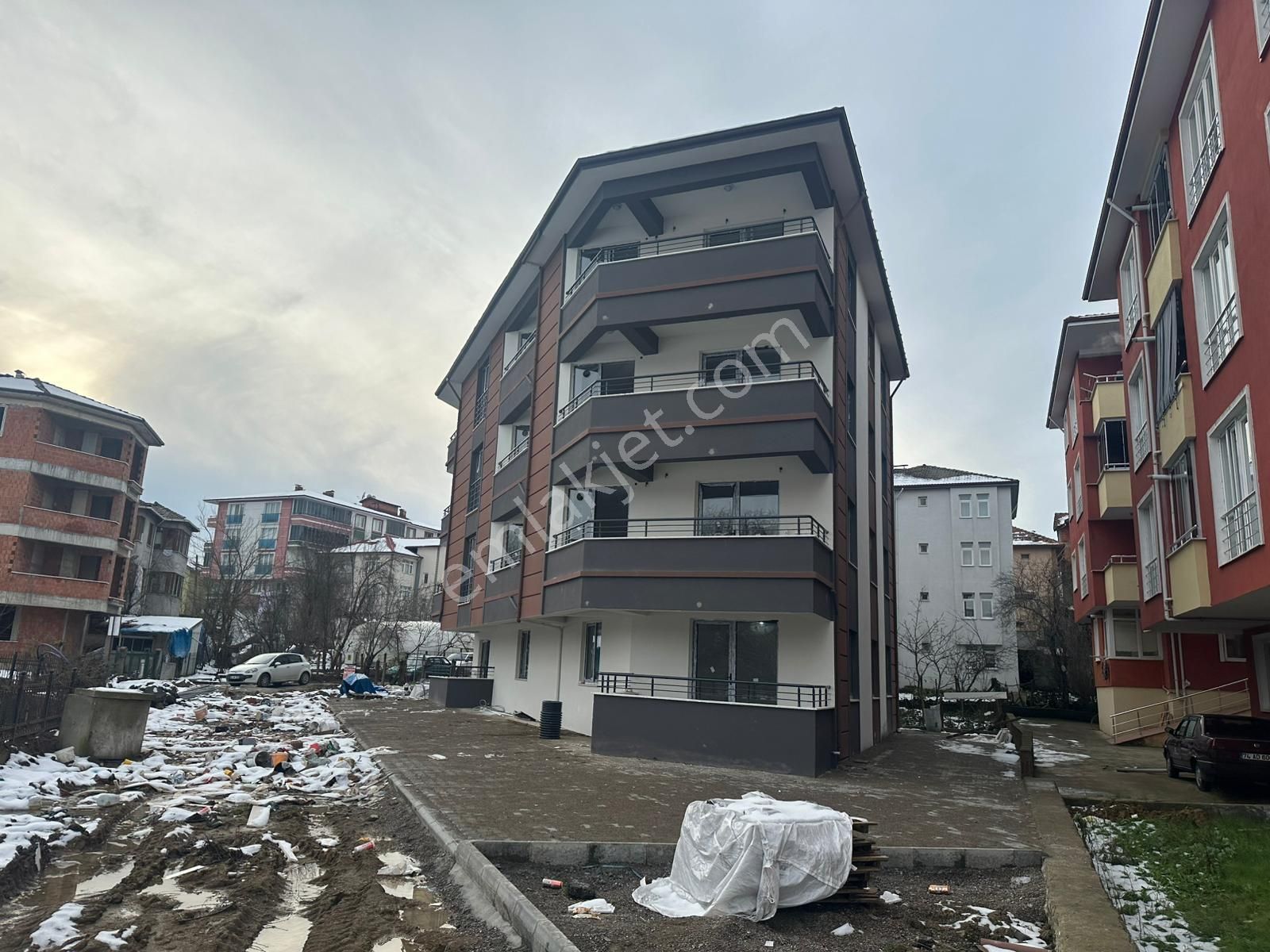 Bilgin Emlaktan Merkezde Geniş Kullanışlı Uygun Fiyatlı 2+1 Satılık Daire - Görsel 3