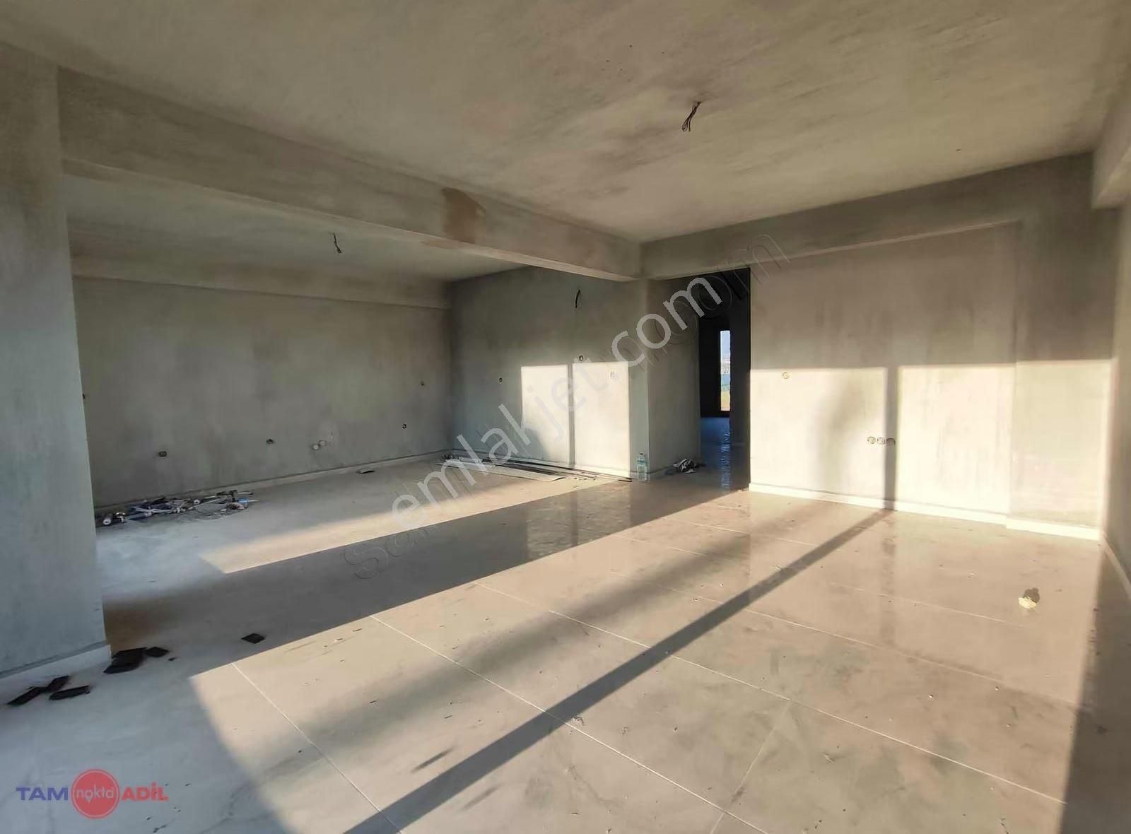 Salihleraltında 600 M² Arsa Üzerinde 4+1 Natamam Müstakil Villa - Görsel 9