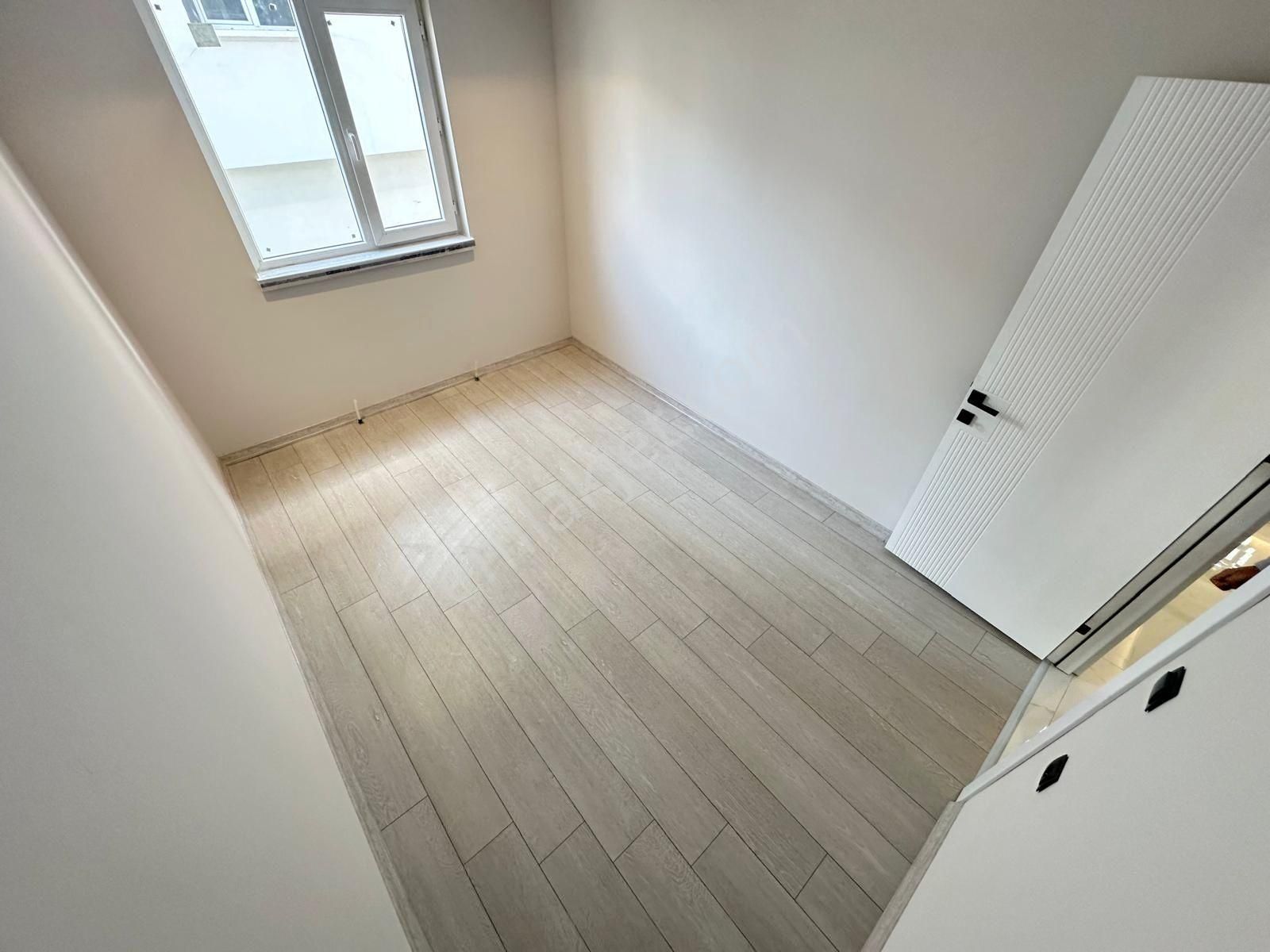 Yenikent Fevzi Çakmak Mh.de 4+1 Cadde Üstünde Satılık Daire - Görsel 21
