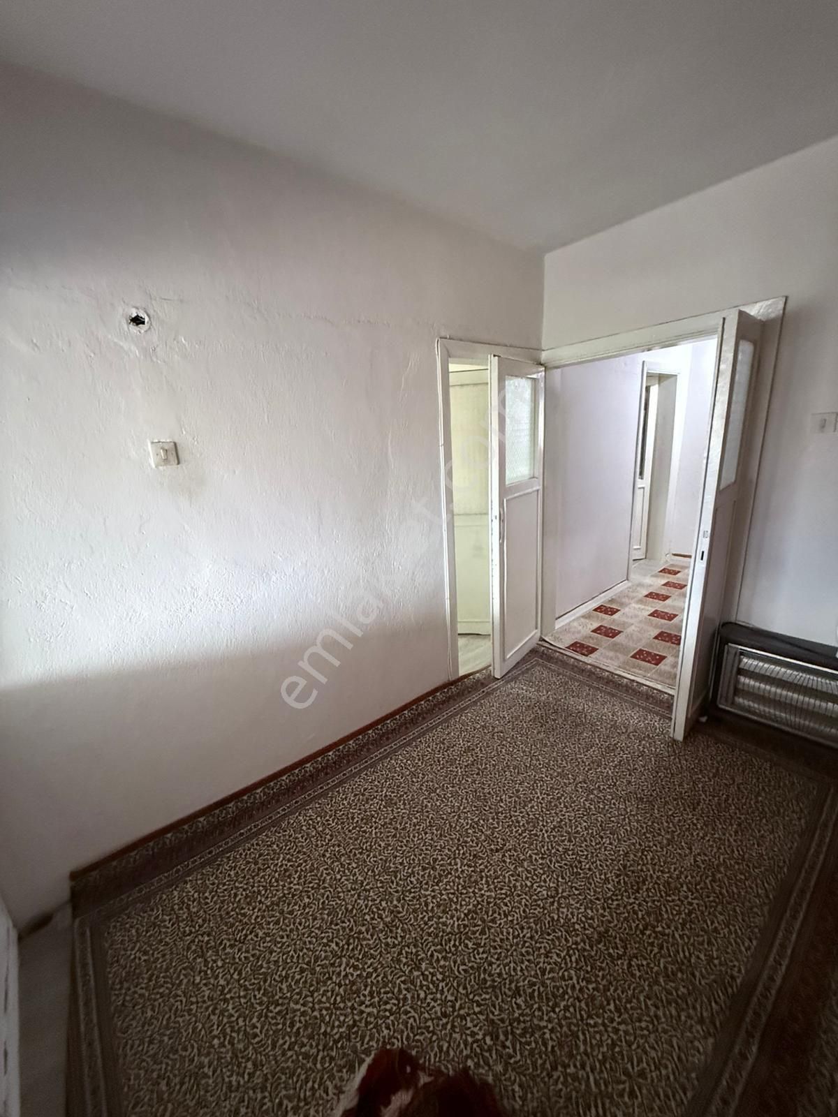 Kuşpınar'da Cadde Üzeri Emsalsiz 4+2 Daire - Görsel 9