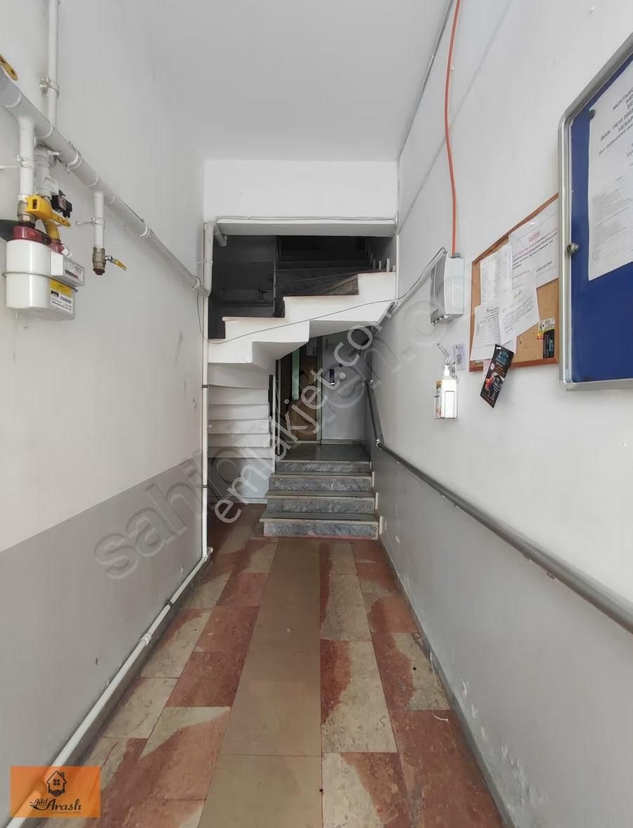 Çanakkale Merkez Kordon Arkası Eşyalı 3+1 Kapalı Mutfak - Görsel 4