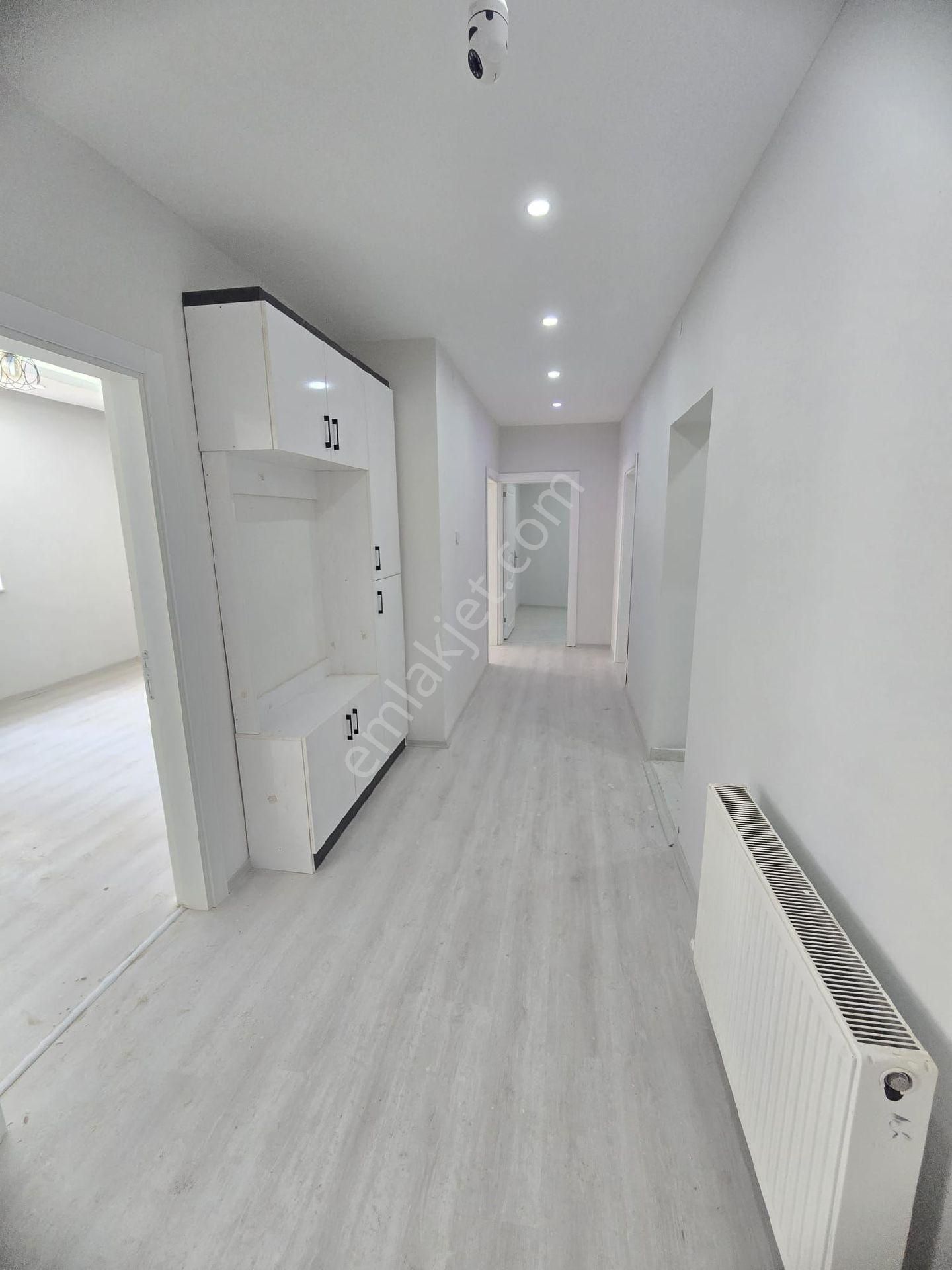 Kayalık Cd İtfaiye Yakınında İçi Sıfır 4+1 Daire Satılıktır - Görsel 4