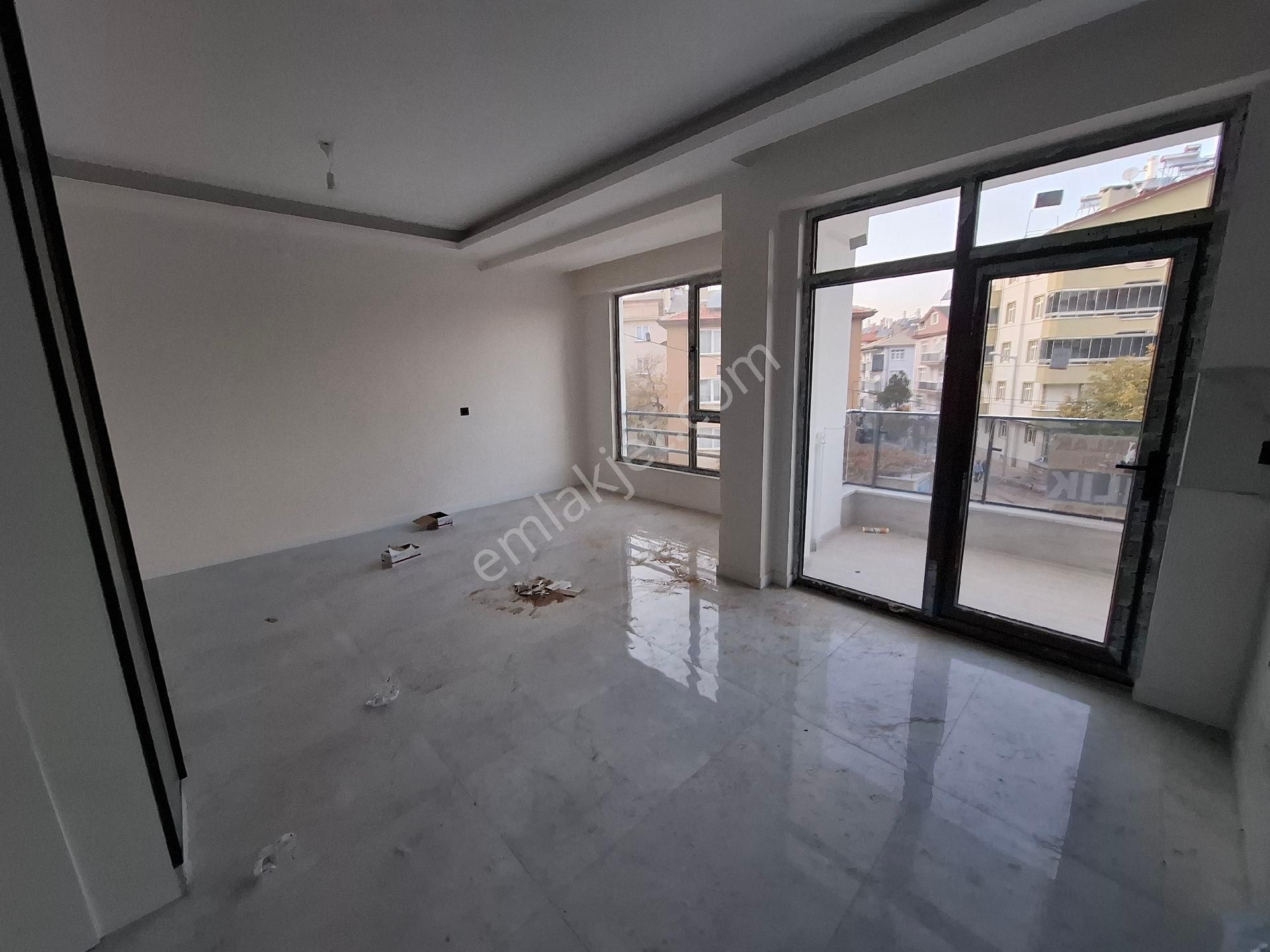 Çarşı Merkezde Satılık Sıfır Daire - Görsel 5