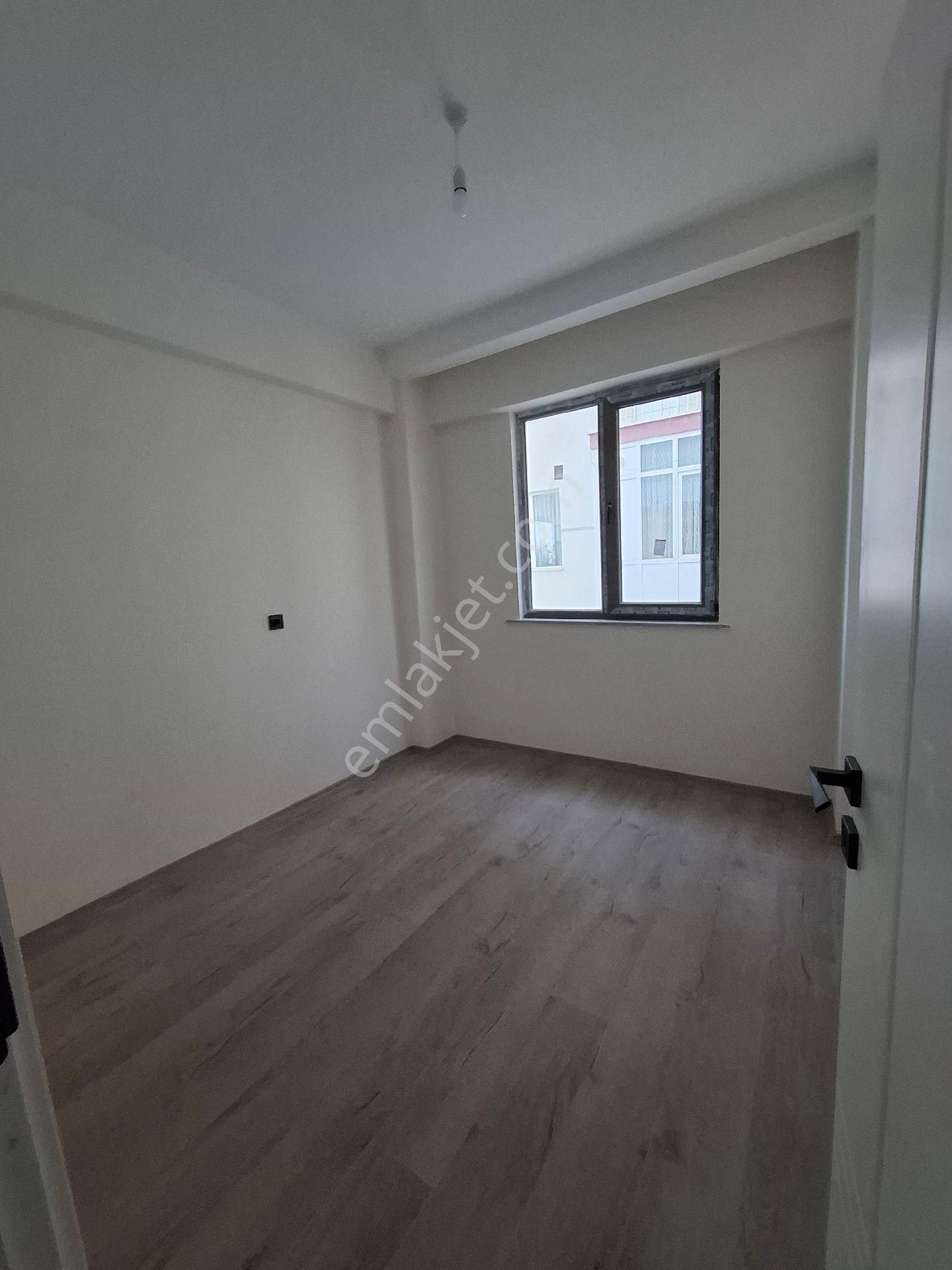 Çarşı Merkezde Satılık Sıfır Daire - Görsel 9