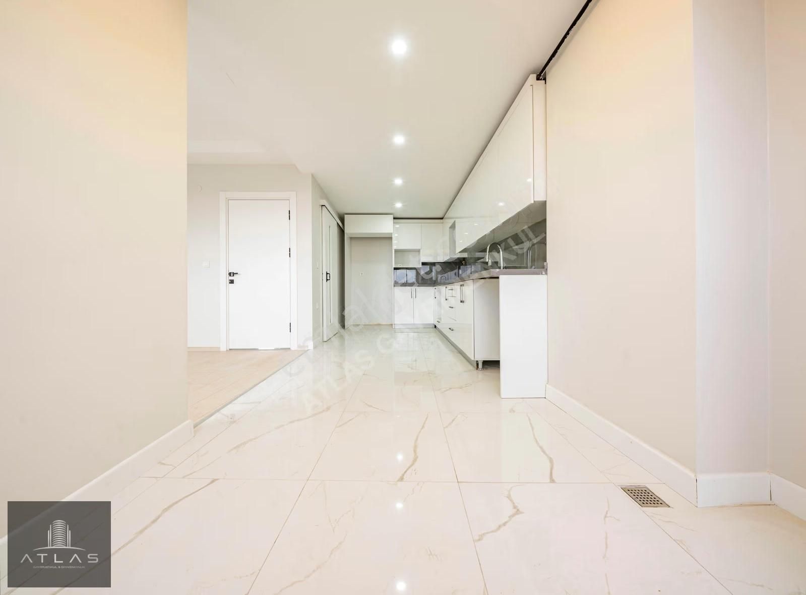 Atlas'tan, Sıfır, 6+2/300m2, Yüksek Tavanlı Lüx Dublex! - Görsel 26