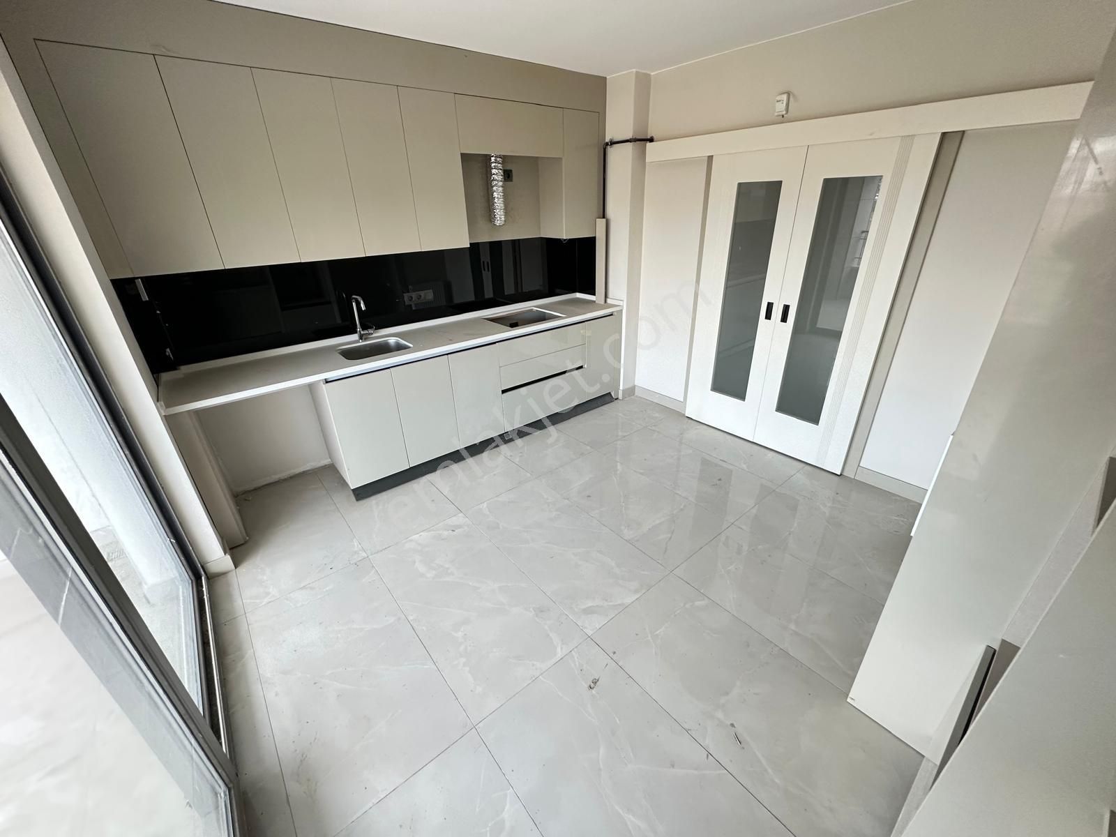 Mustafa Kemal Mh'de 3+1 4.katta Geniş Ultra Lüx Satılık Daireler - Görsel 3