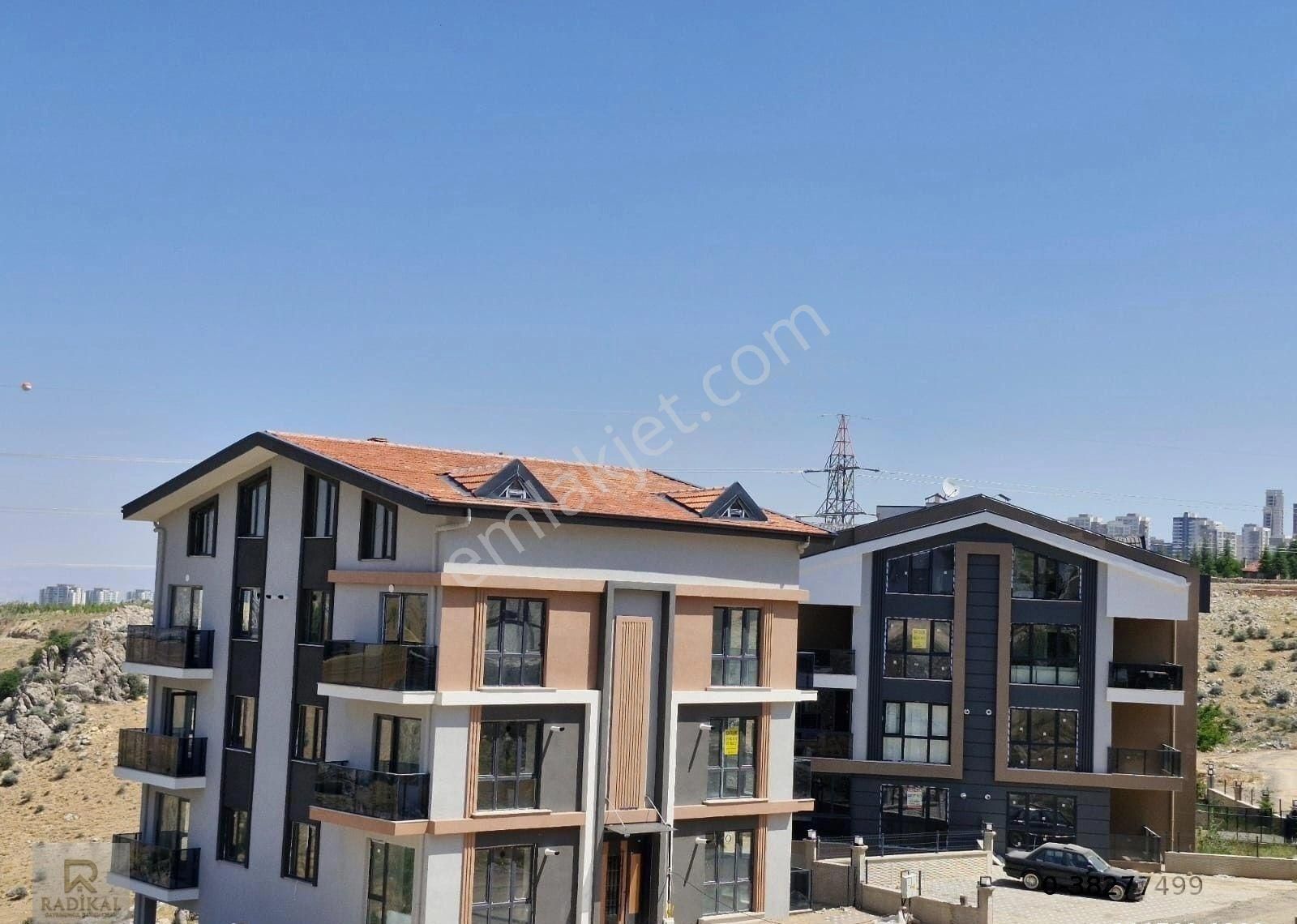 İncek Mahallesi Vakıflar Caddesinde Ara Katta Kiralık 1+1 Sıfır Suit Daire..... - Görsel 2