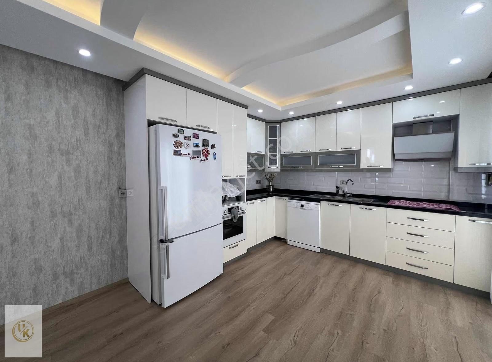 Gürselpaşada 4+1 Ç.banyo G.odası+kiler Geniş Ultra Lüx Daire - Görsel 19