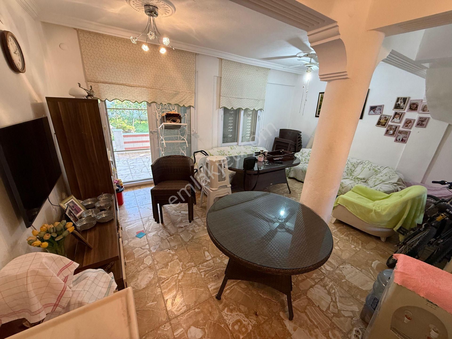 İzmir Dikili Salihleraltı Denize Yakın Satılık Havuzlu Yazlık - Görsel 20