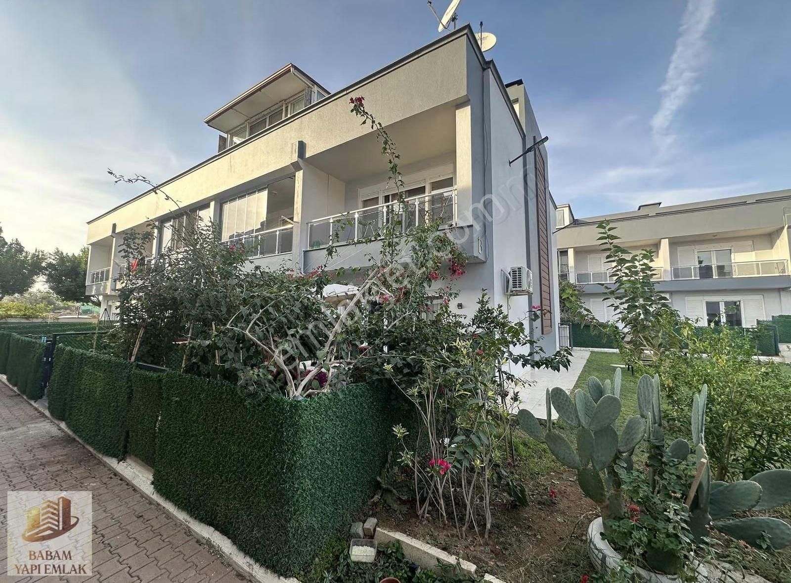 Kemerağzı'nda 2+1 Havuzlu Site İçi Köşe Dublex Daire - Görsel 24