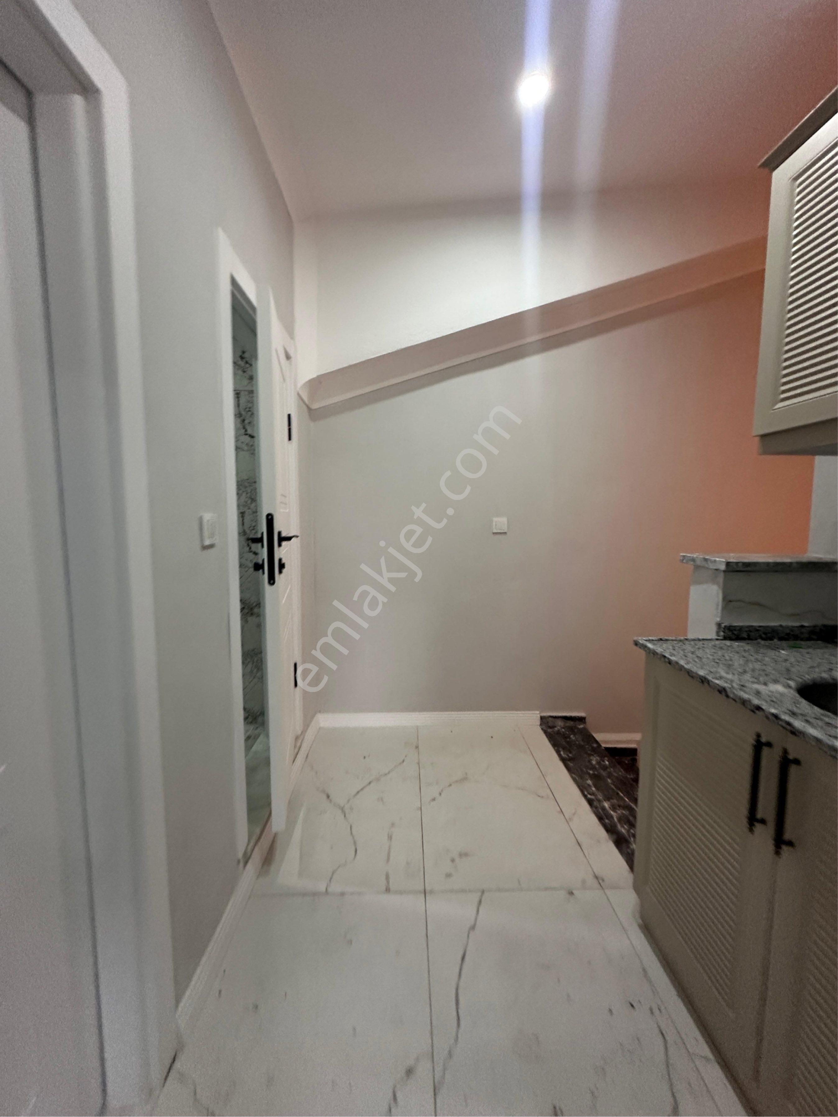 Üstüner Gayrimenkulden Fırsat 4+1 Villa!! - Görsel 11