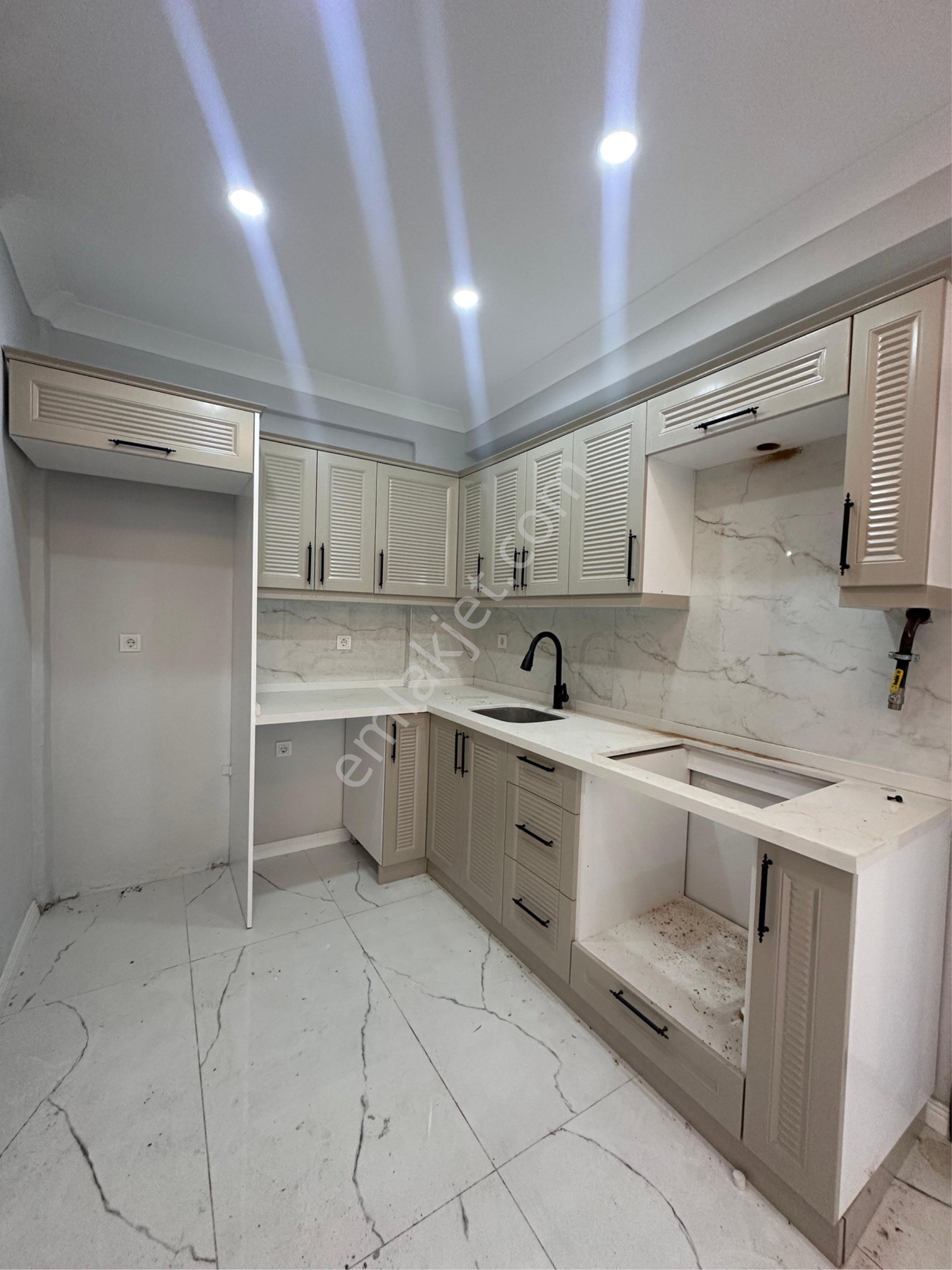 Üstüner Gayrimenkulden Fırsat 4+1 Villa!! - Görsel 35