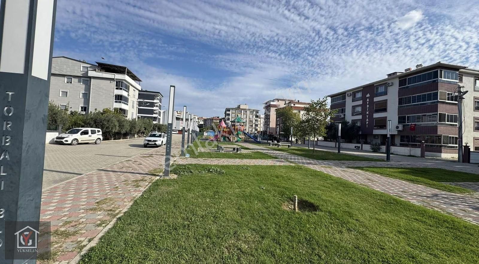 Yükselen,den Cumhuriyet Mahallesinde 3+1 Ara Kat İzban Yakını - Görsel 2