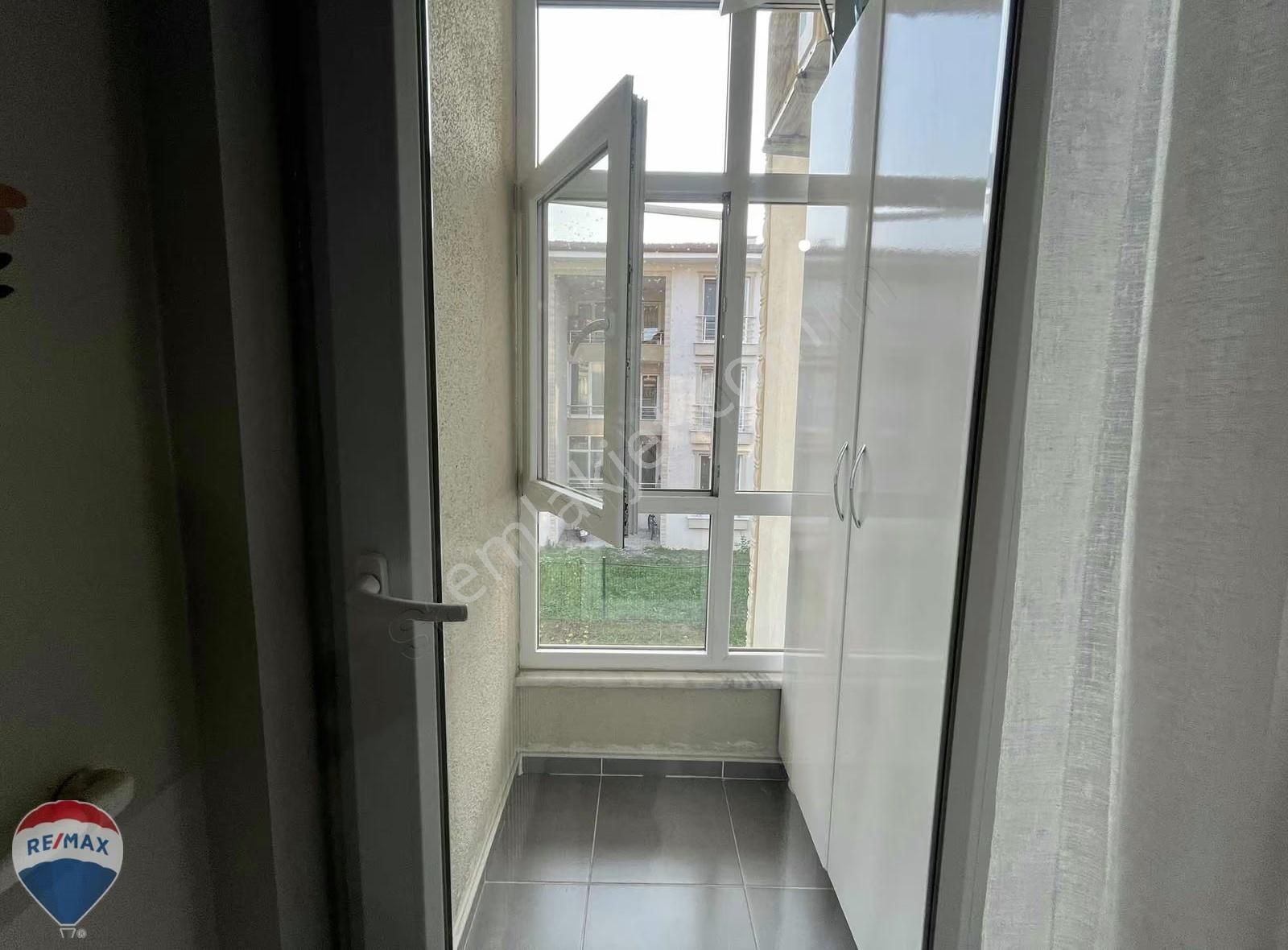 Remax Mavi'den Arifiye Fatih Mah'de Kiralık 3+1 Daire - Görsel 10
